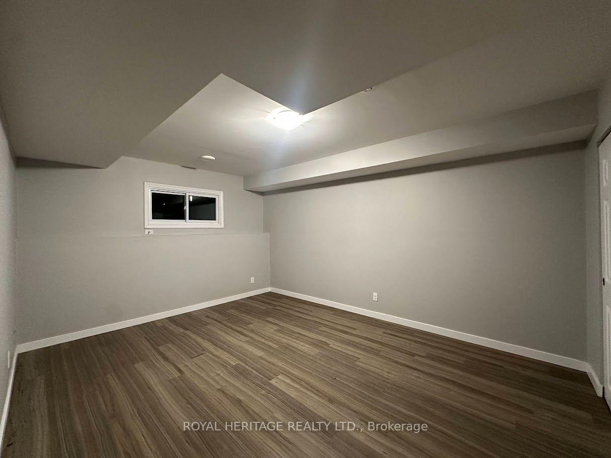 Photo 20 of 26 Hartsfield Drive, Clarington, Courtice — HOMEH