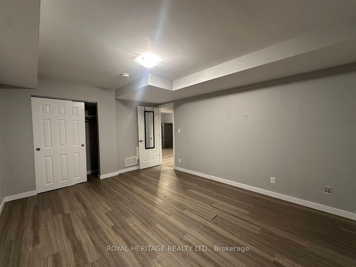 Photo 21 of 26 Hartsfield Drive, Clarington, Courtice — HOMEH