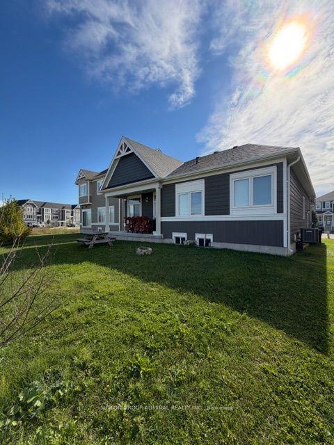 Photo 25 of 40 Sandhill Crane Drive, Wasaga Beach — HOMEH