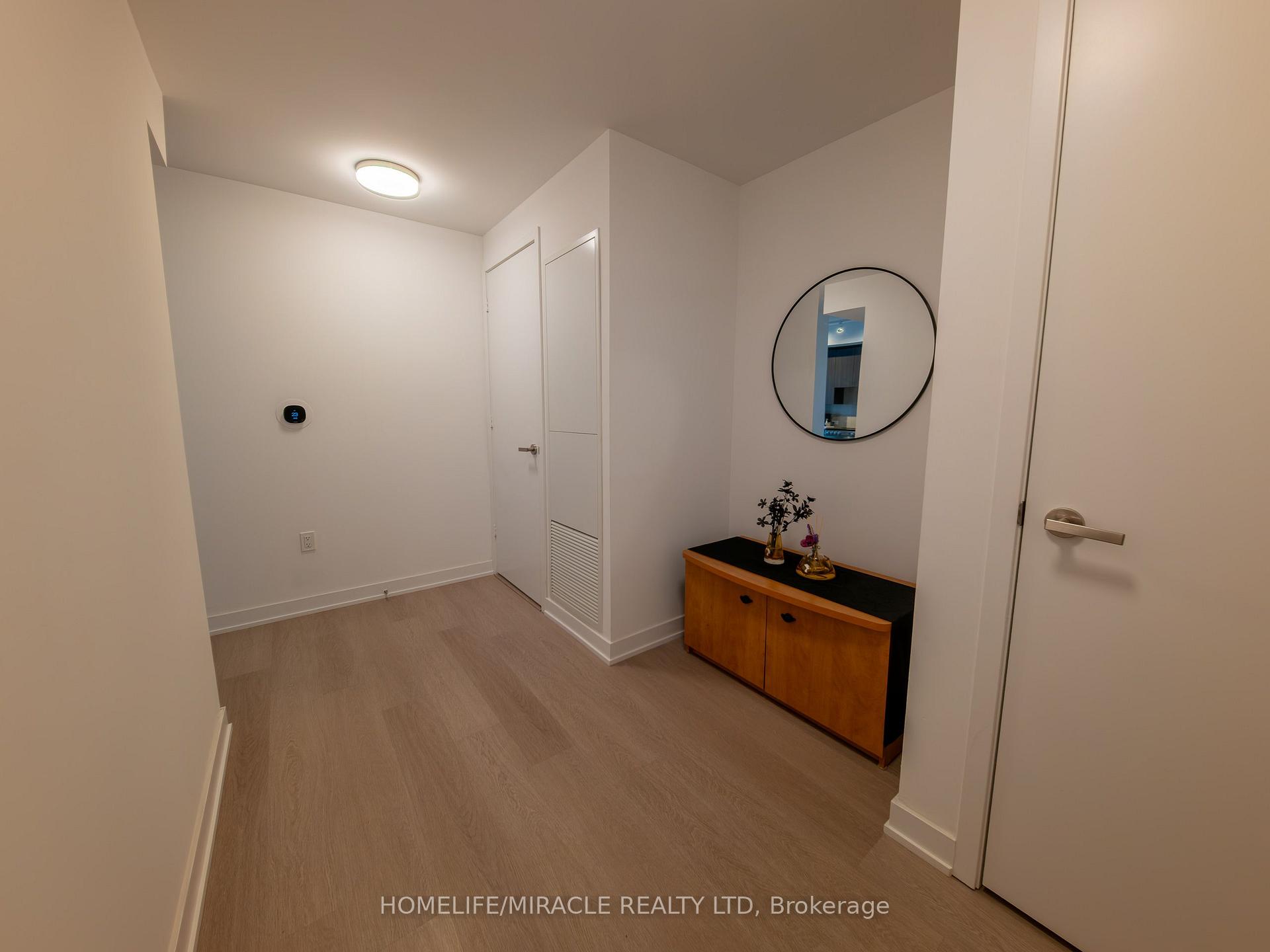 Photo 11 of Unit 4407, 3883 Quartz Road, Mississauga, City Centre — HOMEH