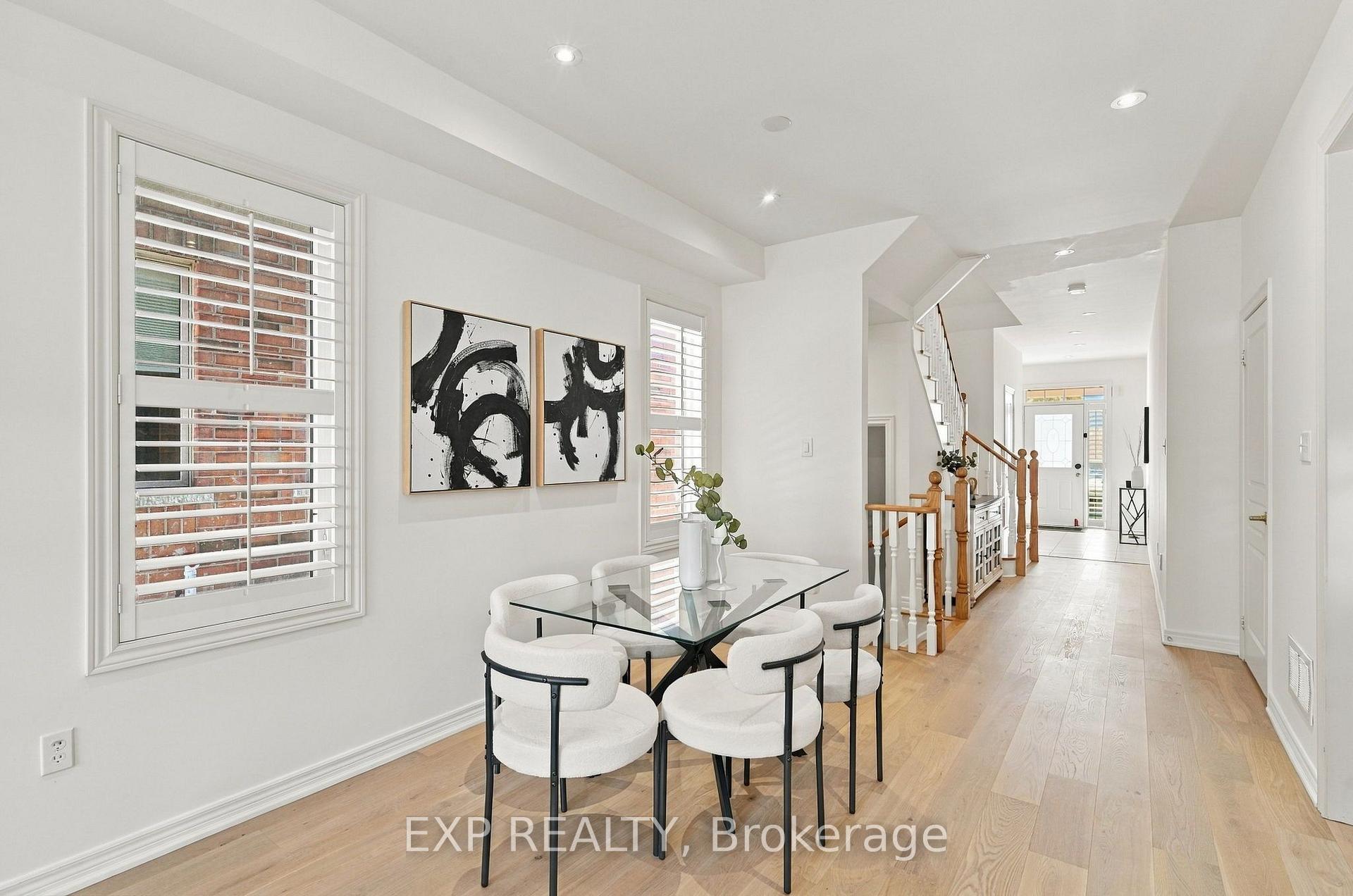 Photo 5 of 262 Wilfred Murison Avenue, Markham, Berczy — HOMEH