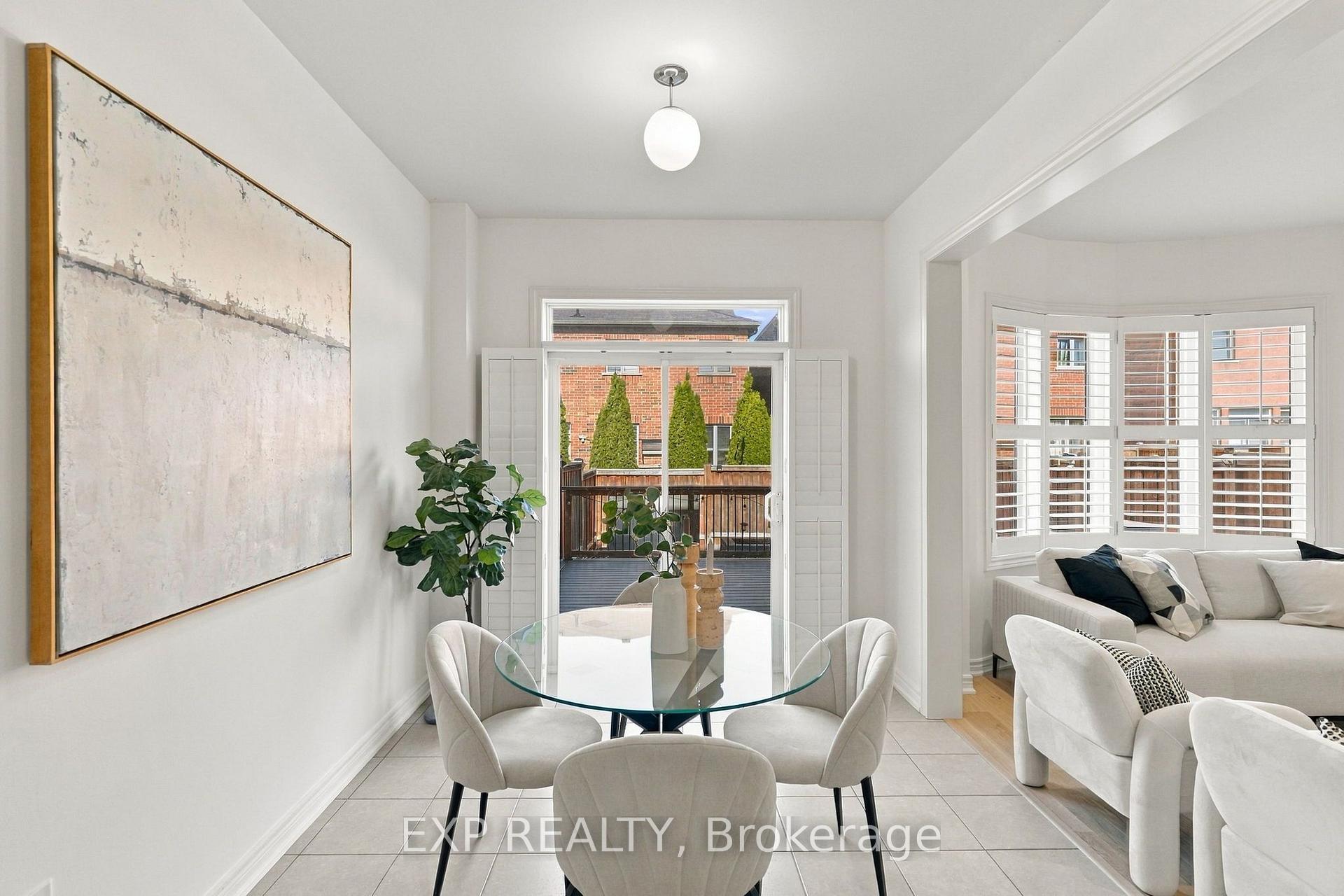 Photo 12 of 262 Wilfred Murison Avenue, Markham, Berczy — HOMEH