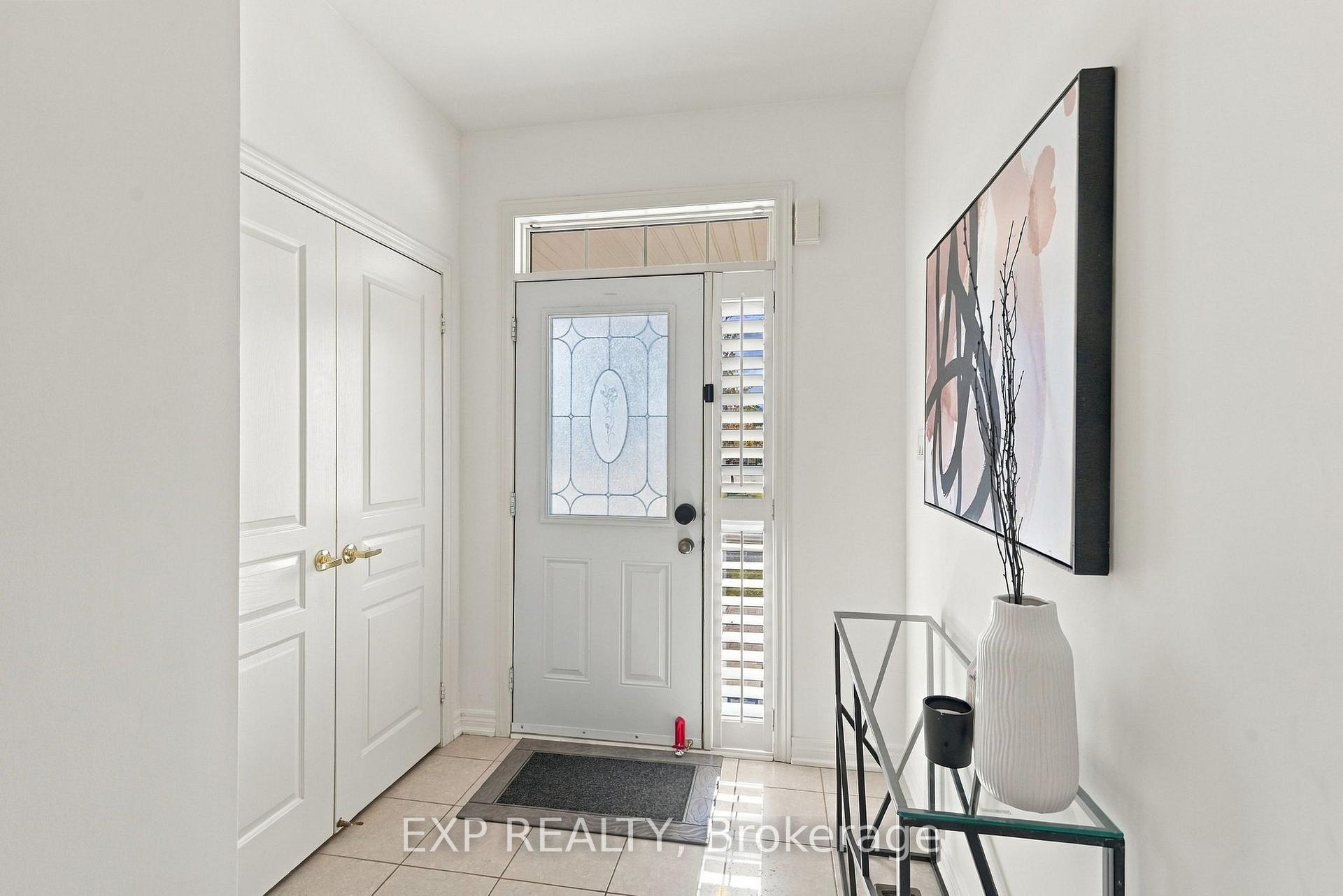 Photo 14 of 262 Wilfred Murison Avenue, Markham, Berczy — HOMEH