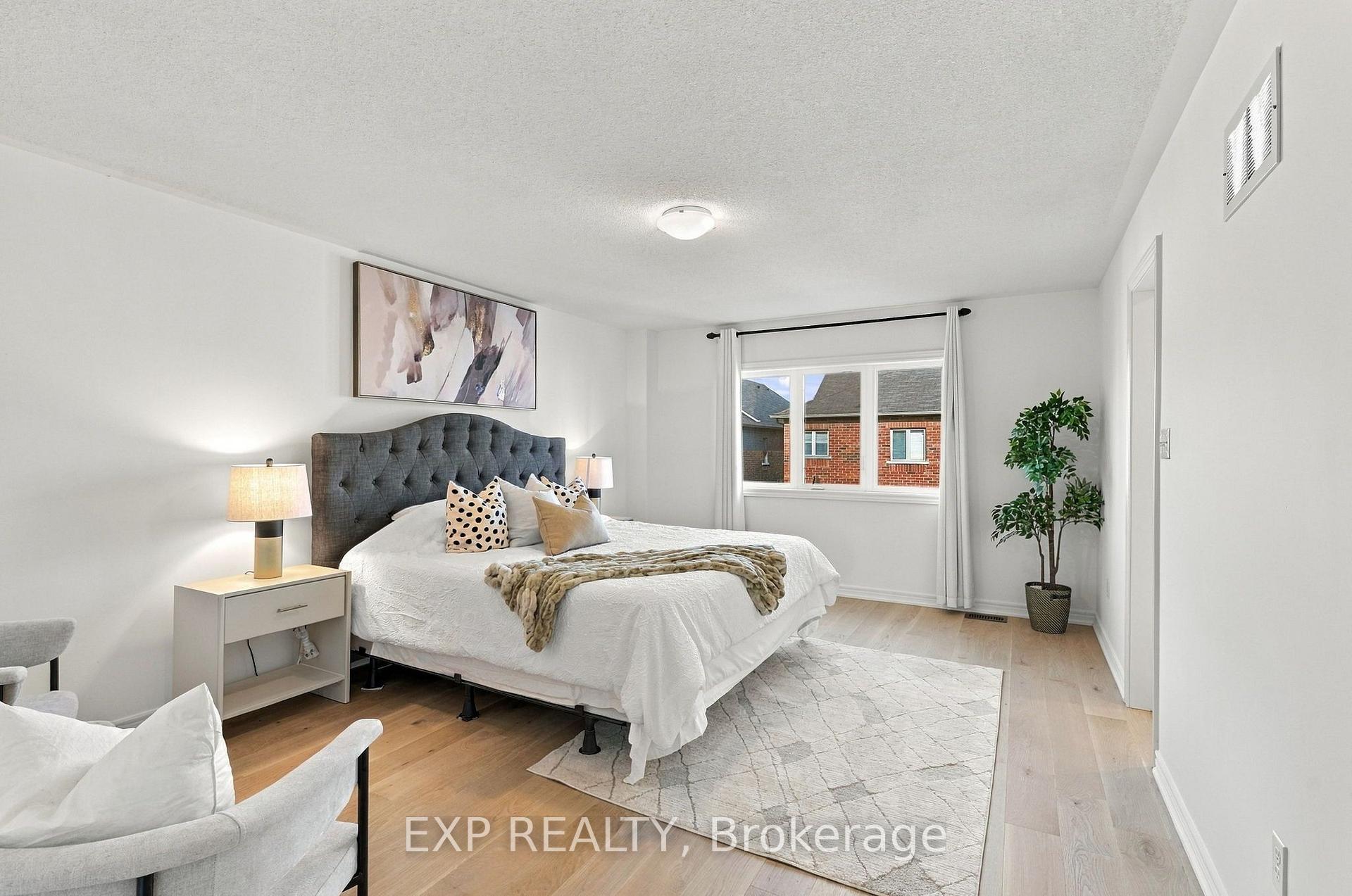 Photo 18 of 262 Wilfred Murison Avenue, Markham, Berczy — HOMEH