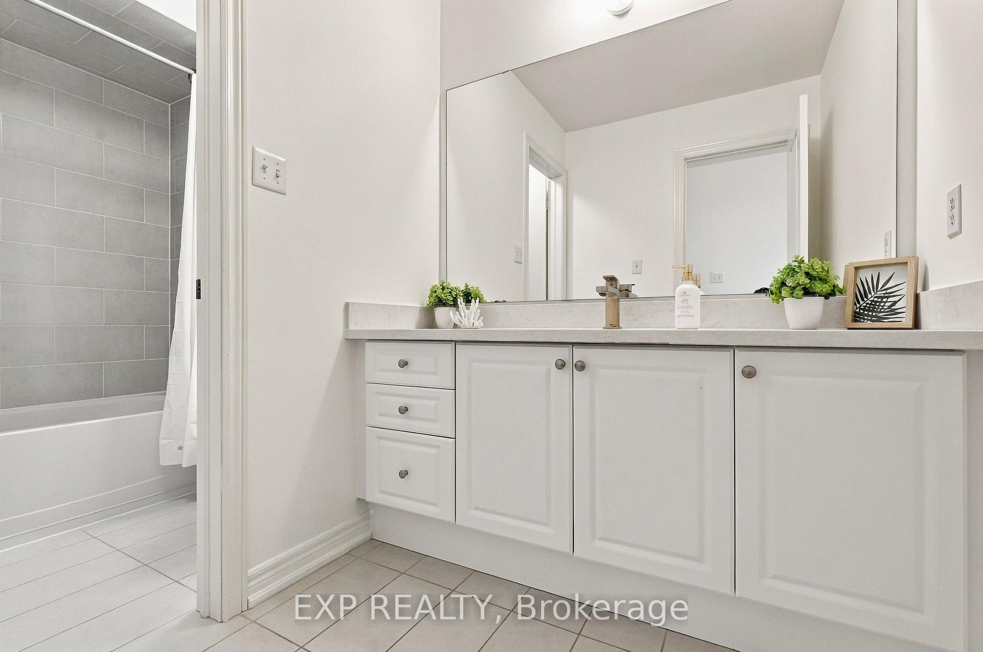 Photo 30 of 262 Wilfred Murison Avenue, Markham, Berczy — HOMEH