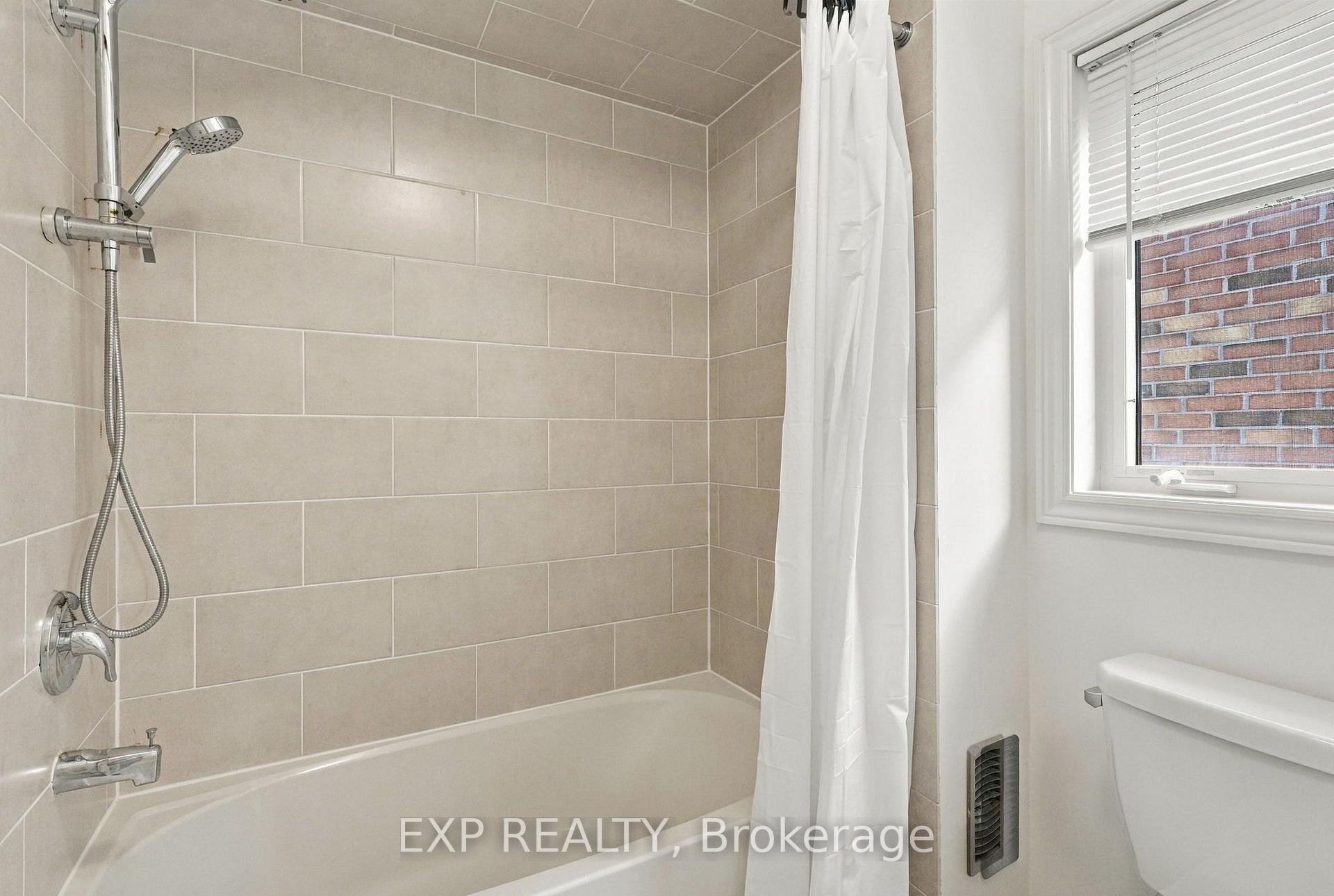 Photo 31 of 262 Wilfred Murison Avenue, Markham, Berczy — HOMEH