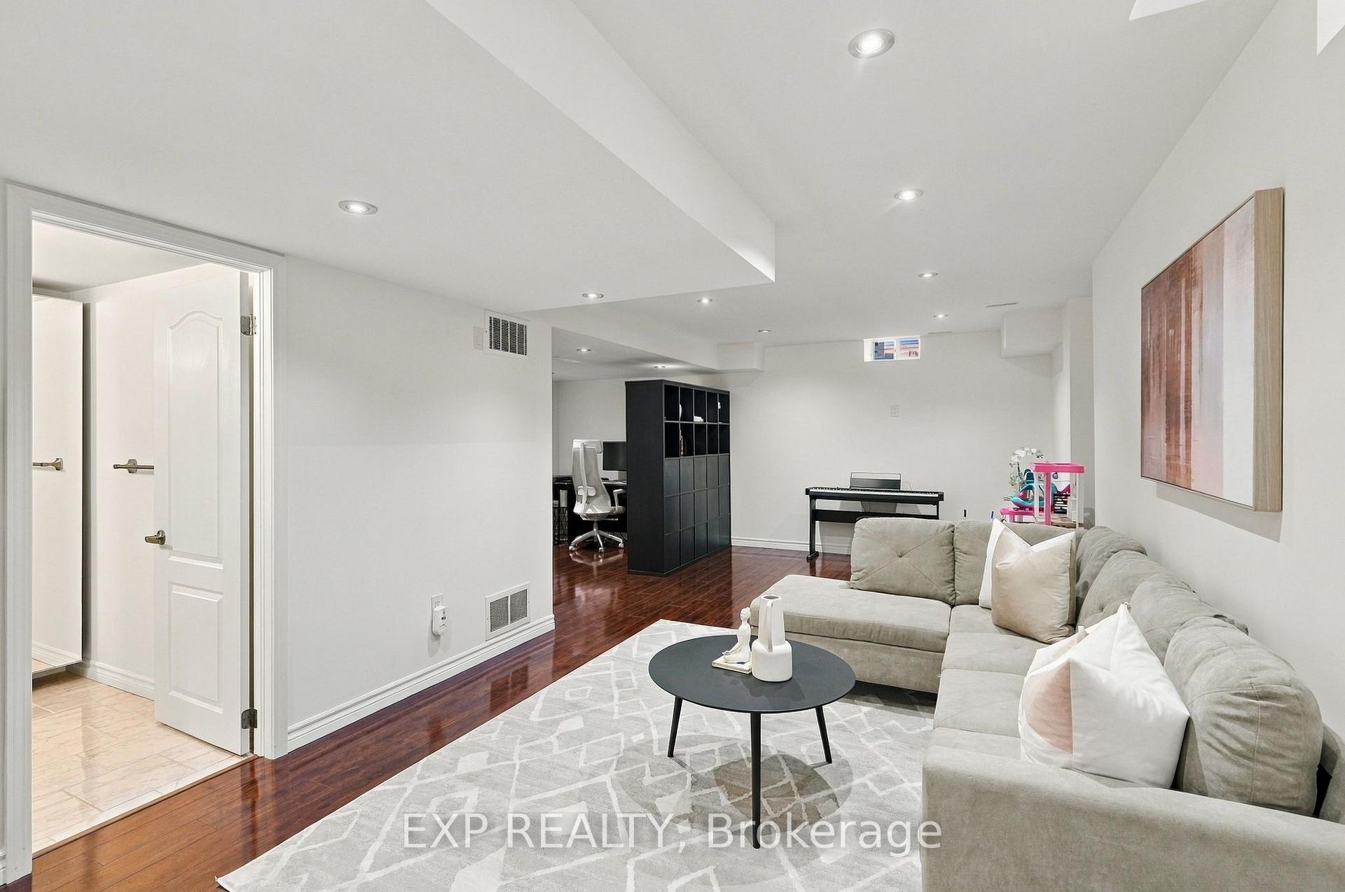 Photo 33 of 262 Wilfred Murison Avenue, Markham, Berczy — HOMEH
