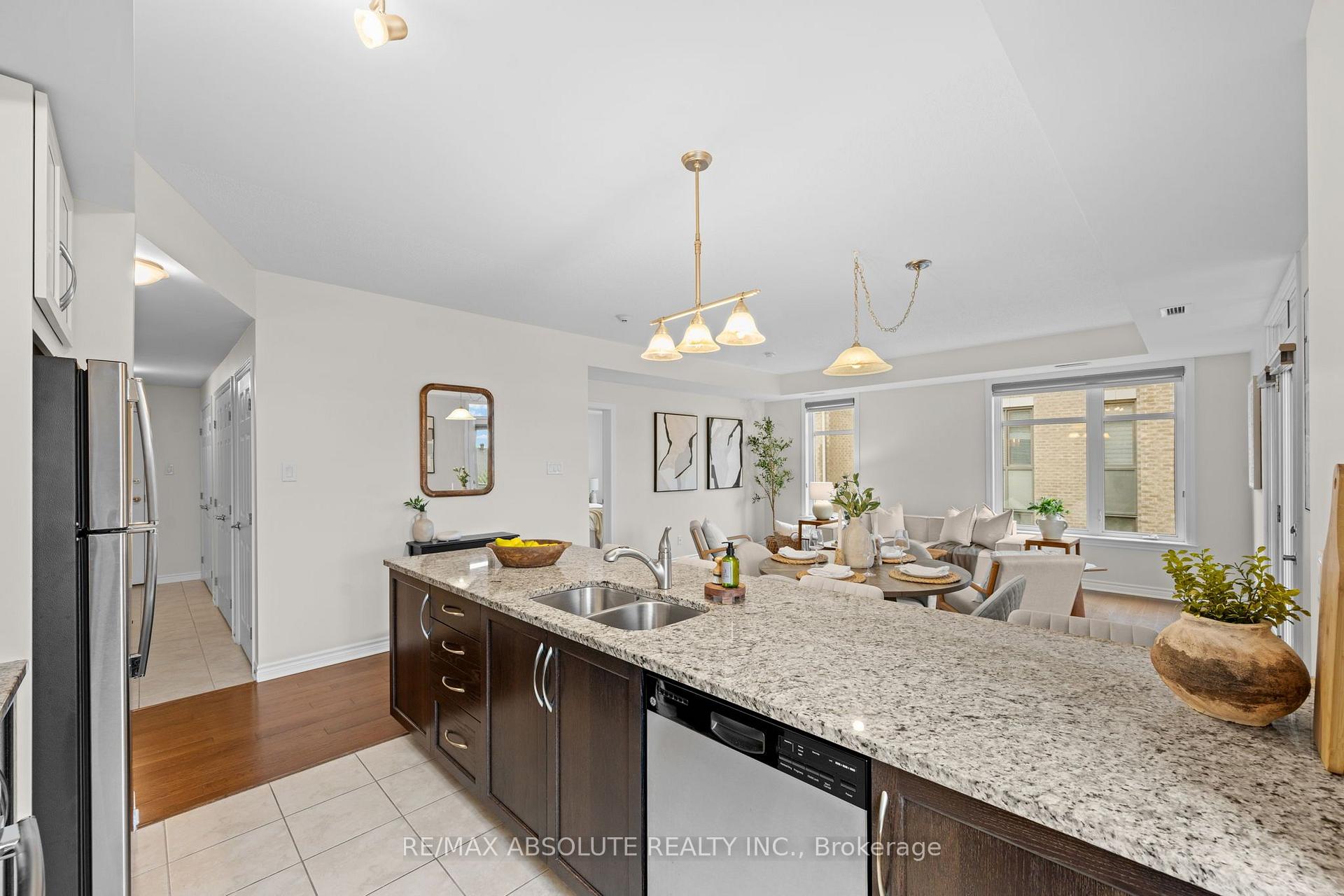 Photo 9 of Unit 203, 210 Janka Private, Ottawa, Kanata - Emerald Meadows/Trailwest — HOMEH
