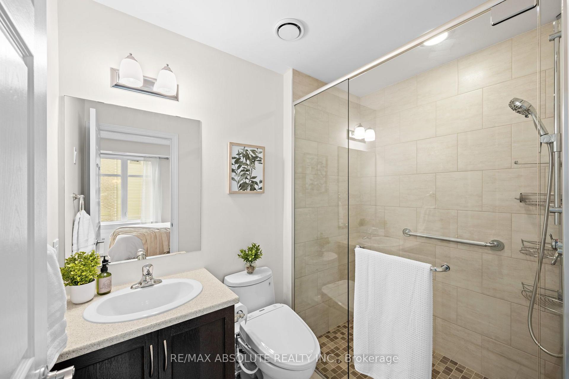 Photo 18 of Unit 203, 210 Janka Private, Ottawa, Kanata - Emerald Meadows/Trailwest — HOMEH