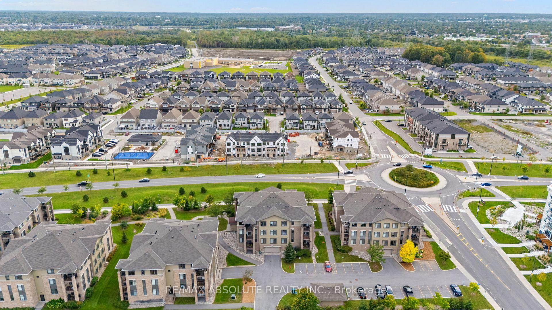 Photo 24 of Unit 203, 210 Janka Private, Ottawa, Kanata - Emerald Meadows/Trailwest — HOMEH