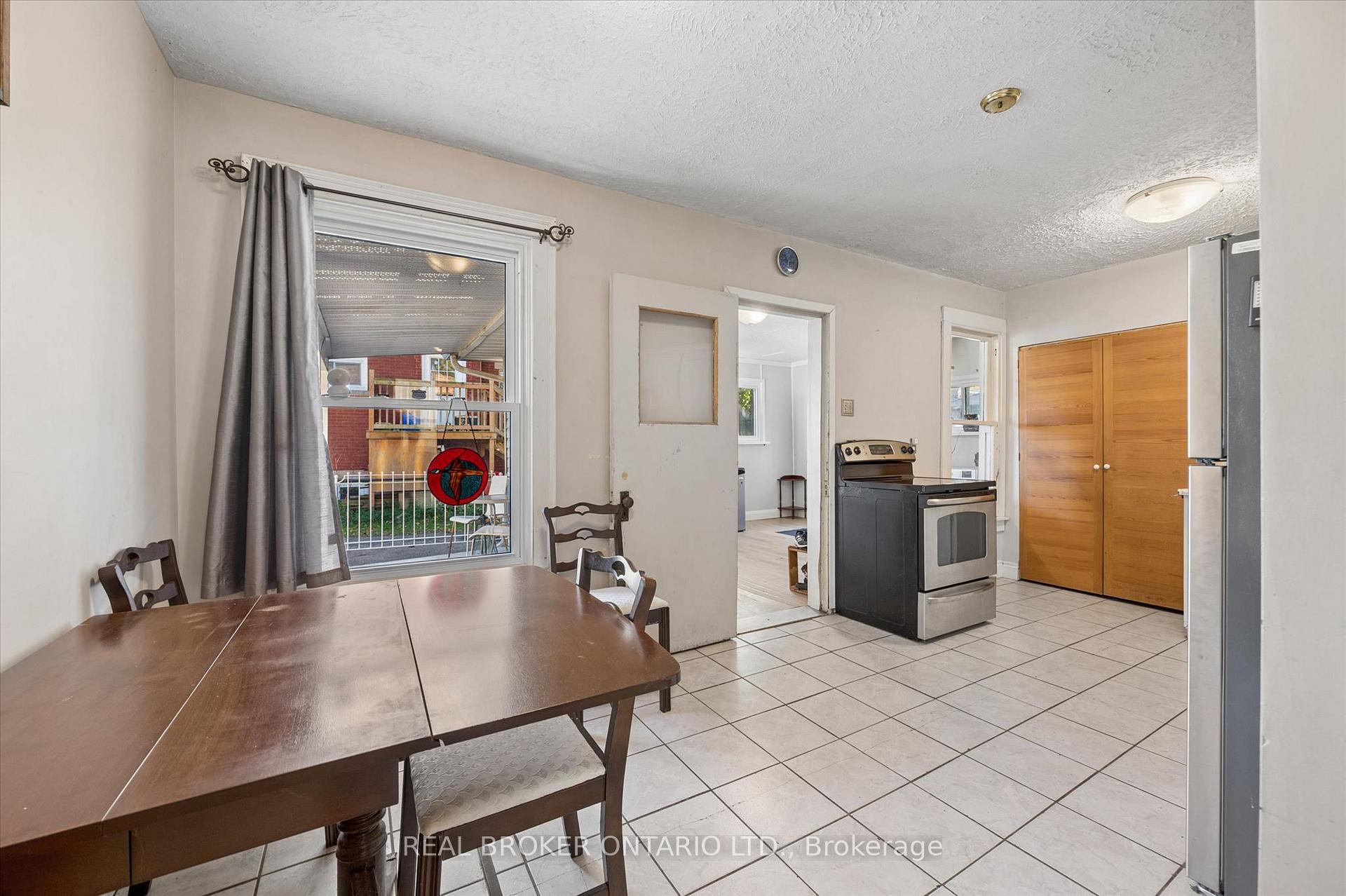 Photo 8 of 38 Glenmorris Street, Cambridge, Southwood - Kinbridge — HOMEH