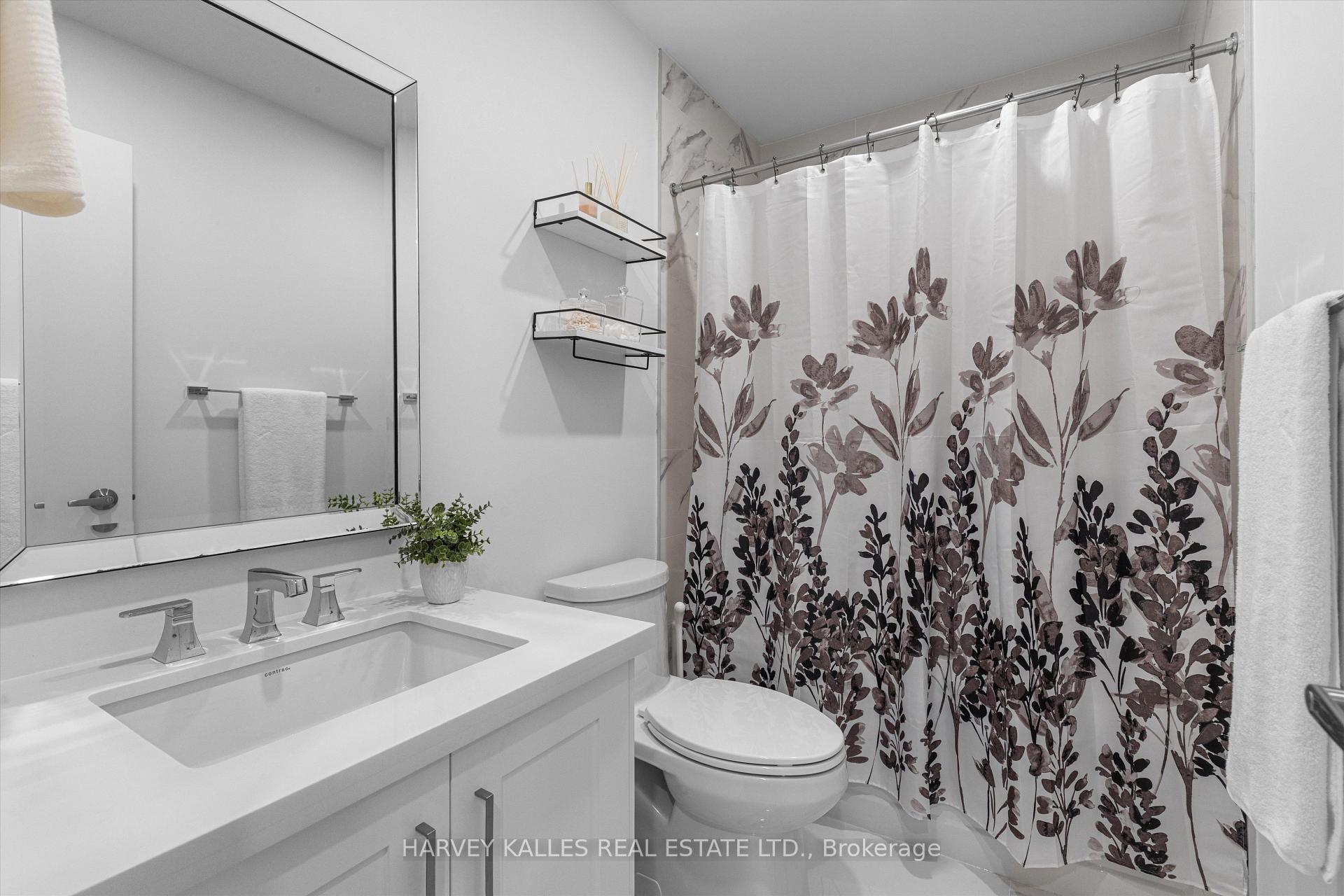 Photo 39 of 609A Harvie Avenue, Toronto, Caledonia-Fairbank — HOMEH