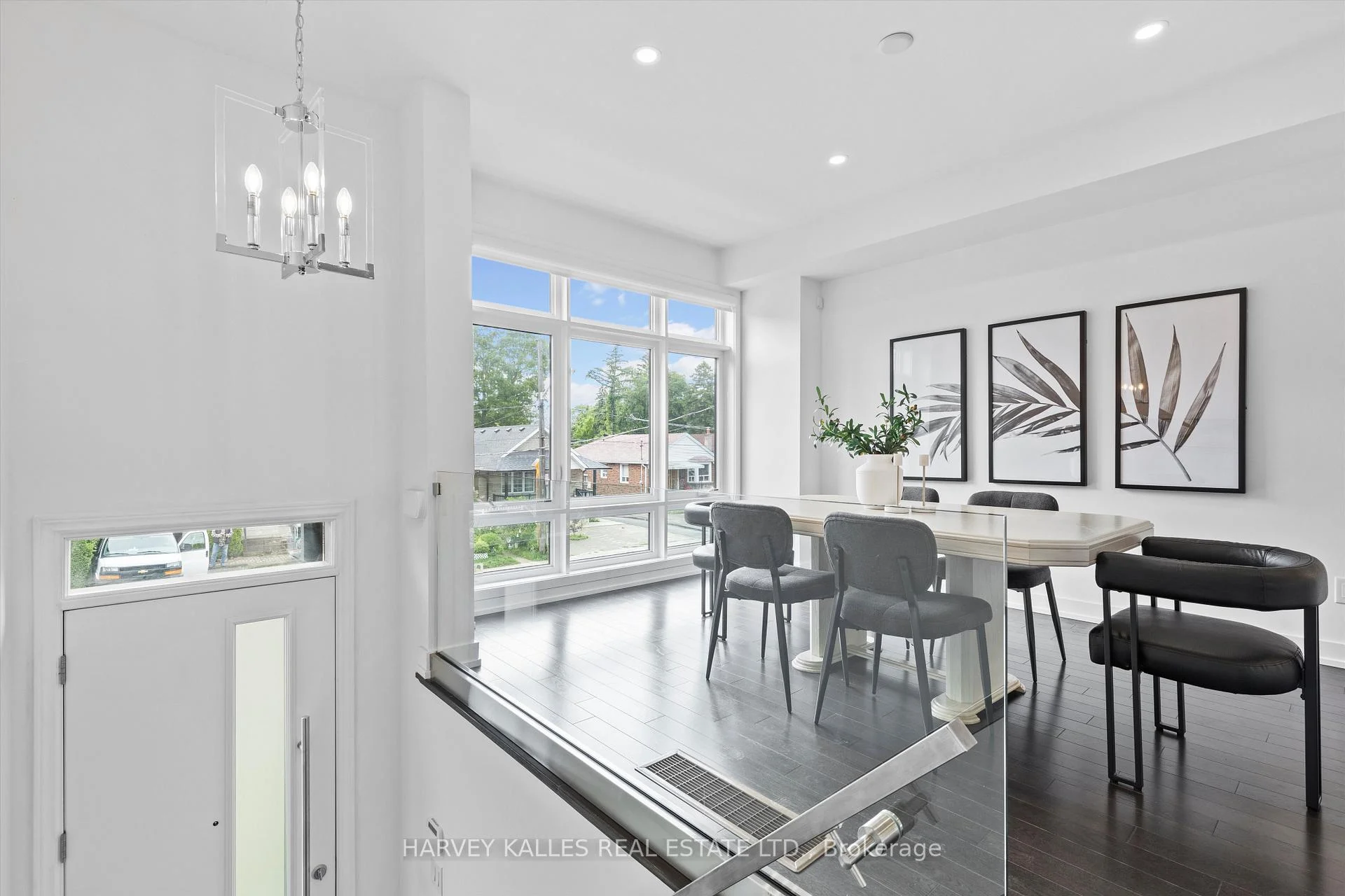 Photo 8 of 609A Harvie Avenue, Toronto, Caledonia-Fairbank — HOMEH