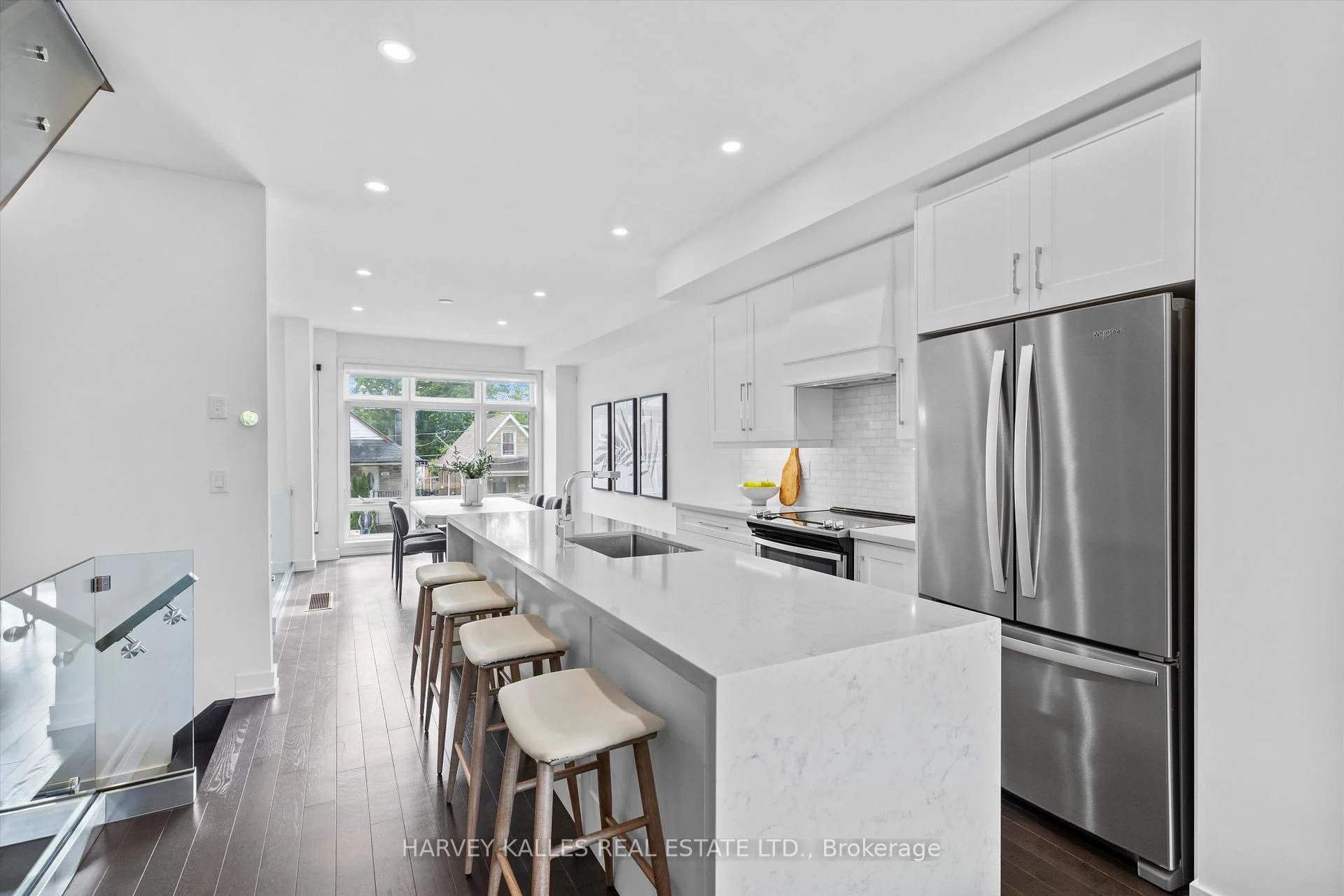 Photo 14 of 609A Harvie Avenue, Toronto, Caledonia-Fairbank — HOMEH