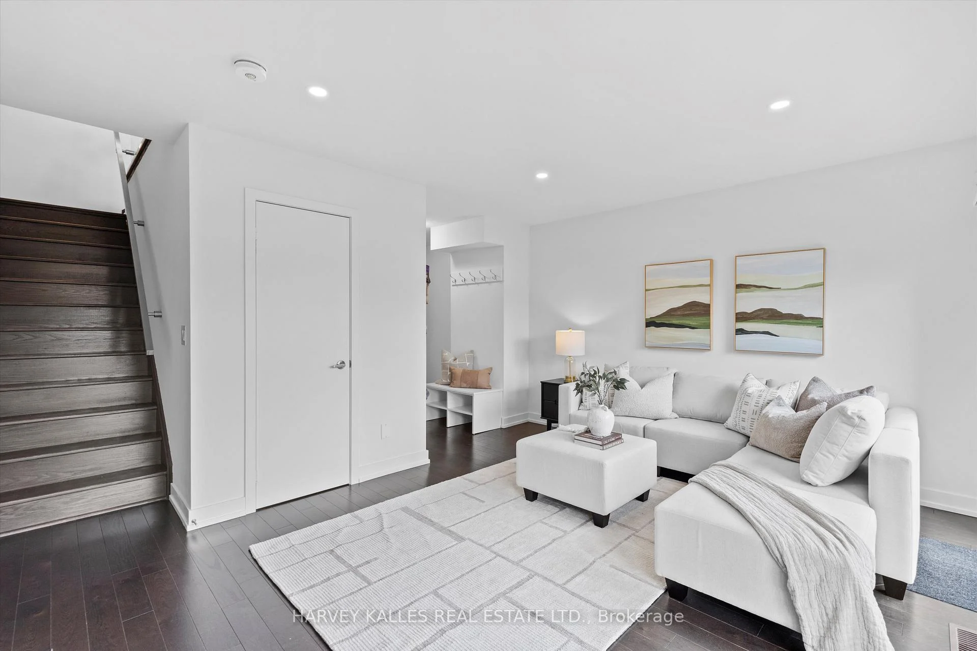 Photo 42 of 609A Harvie Avenue, Toronto, Caledonia-Fairbank — HOMEH