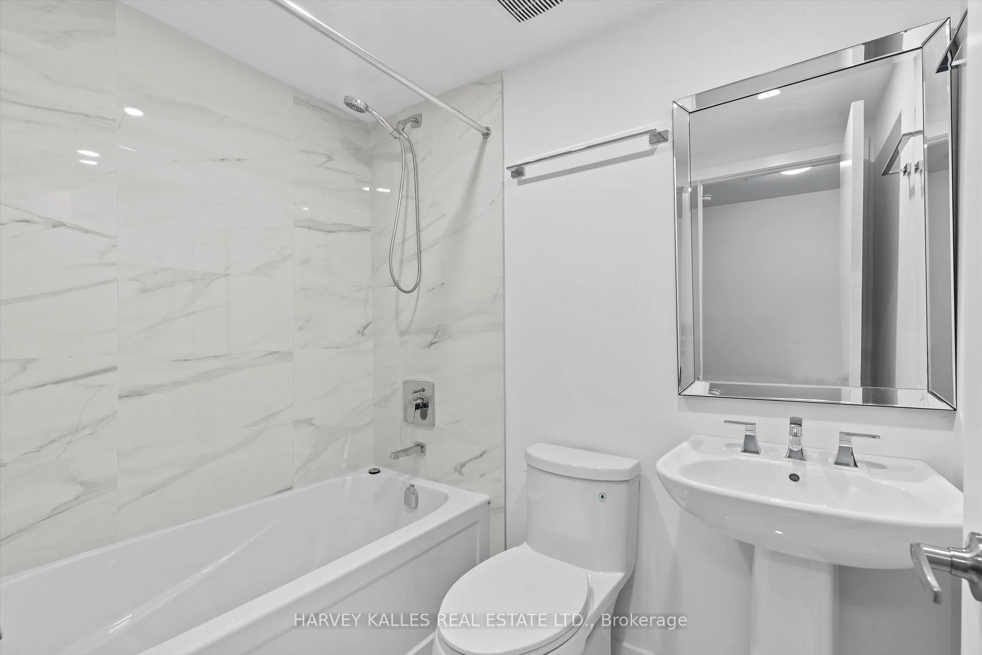 Photo 48 of 609A Harvie Avenue, Toronto, Caledonia-Fairbank — HOMEH