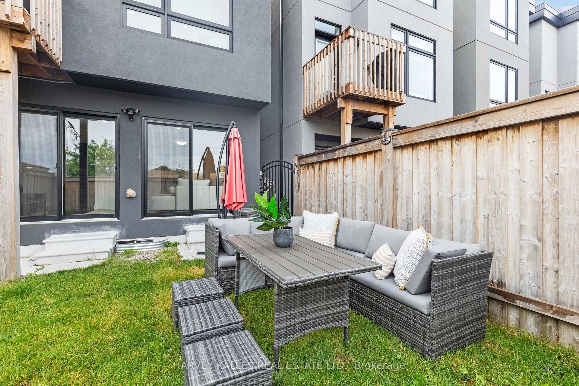 Photo 56 of 609A Harvie Avenue, Toronto, Caledonia-Fairbank — HOMEH