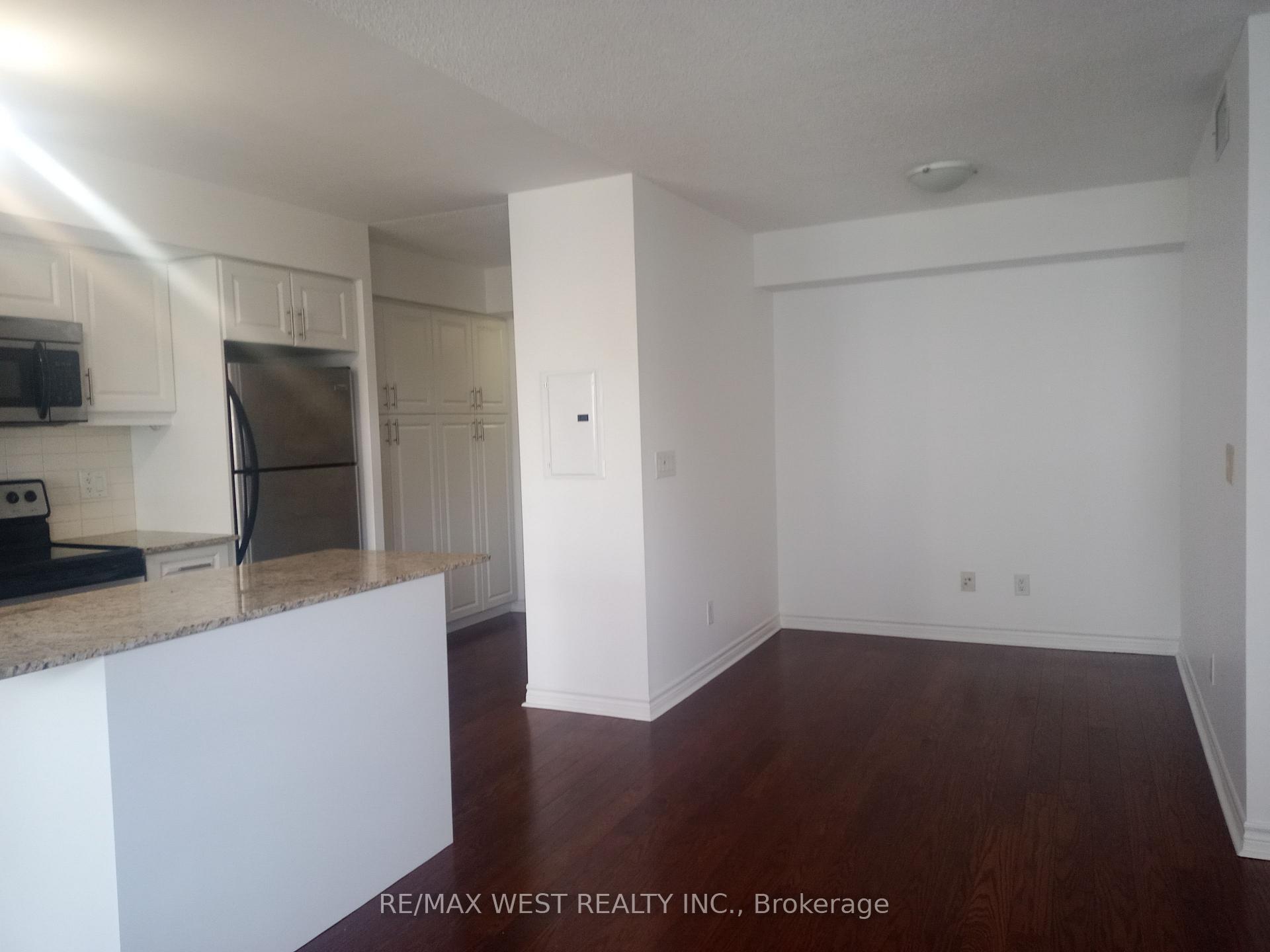 Photo 10 of Unit 522, 27 Rean Drive, North York, Bayview Village — HOMEH