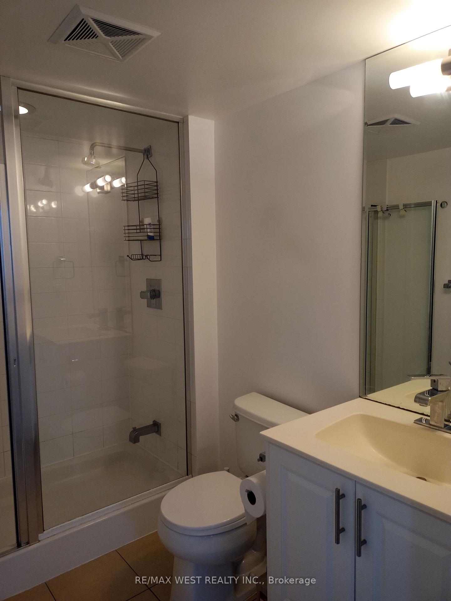 Photo 15 of Unit 522, 27 Rean Drive, North York, Bayview Village — HOMEH