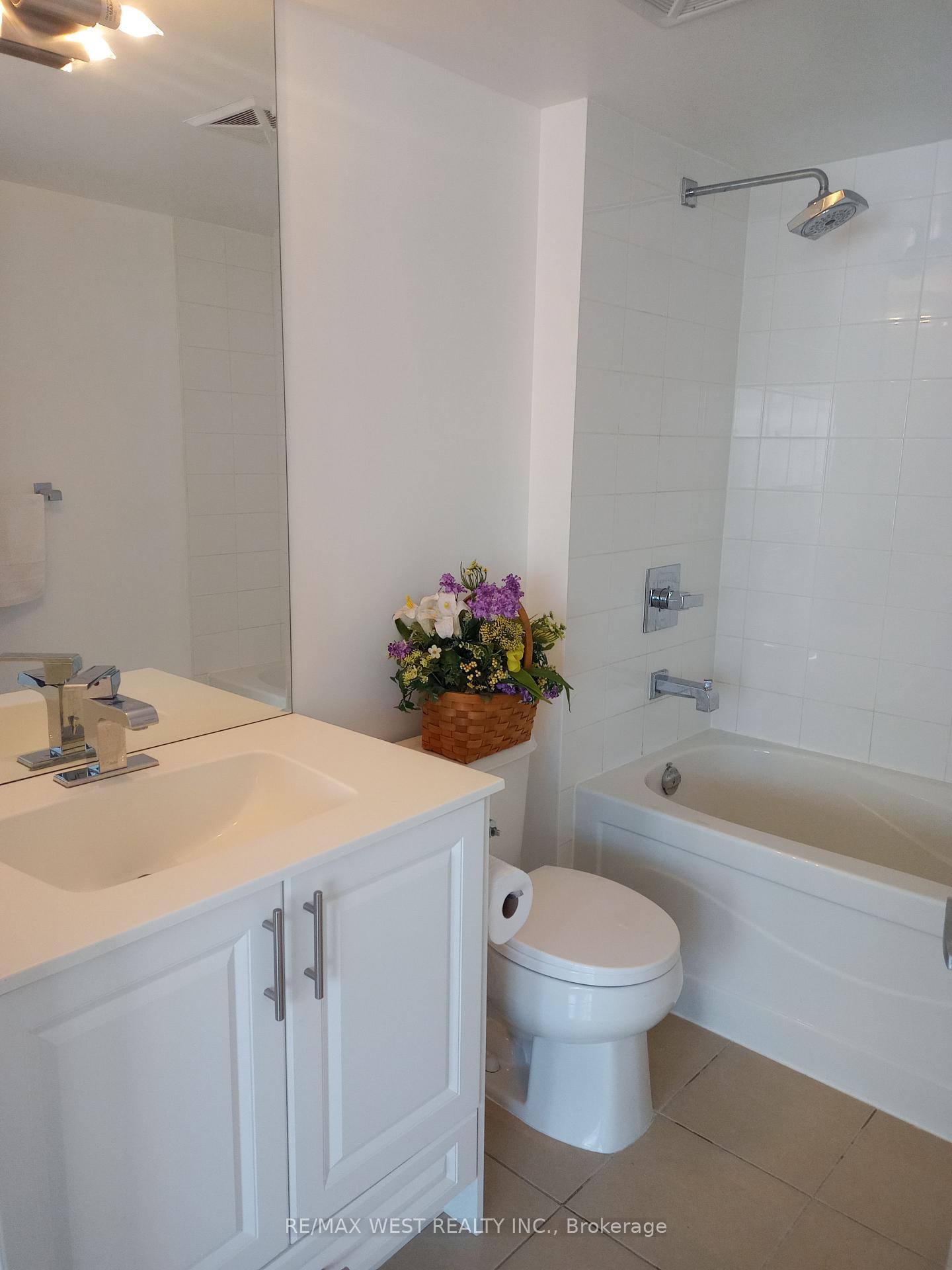 Photo 19 of Unit 522, 27 Rean Drive, North York, Bayview Village — HOMEH