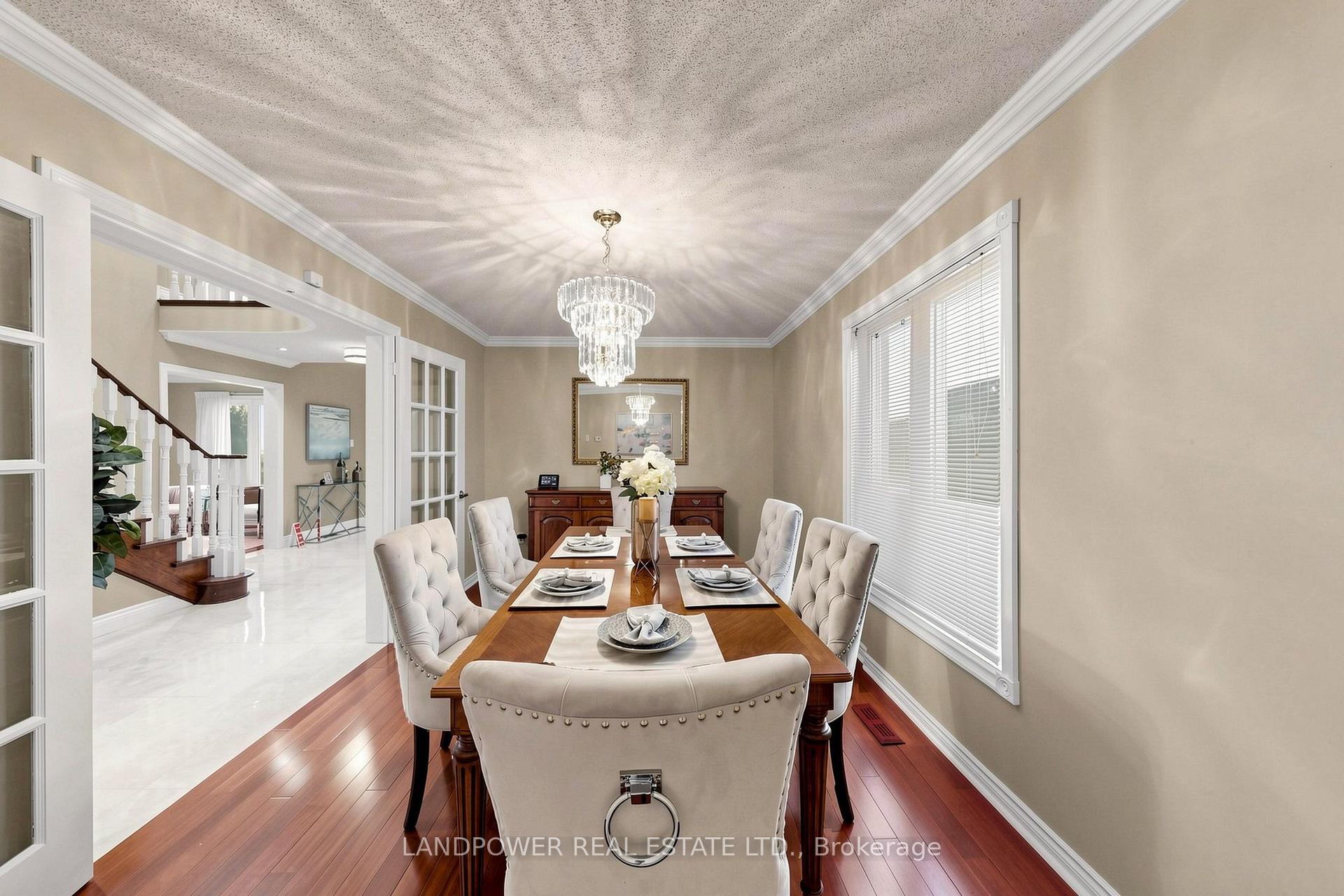 Photo 6 of 2582 Burnford Trail, Mississauga, Erin Mills — HOMEH