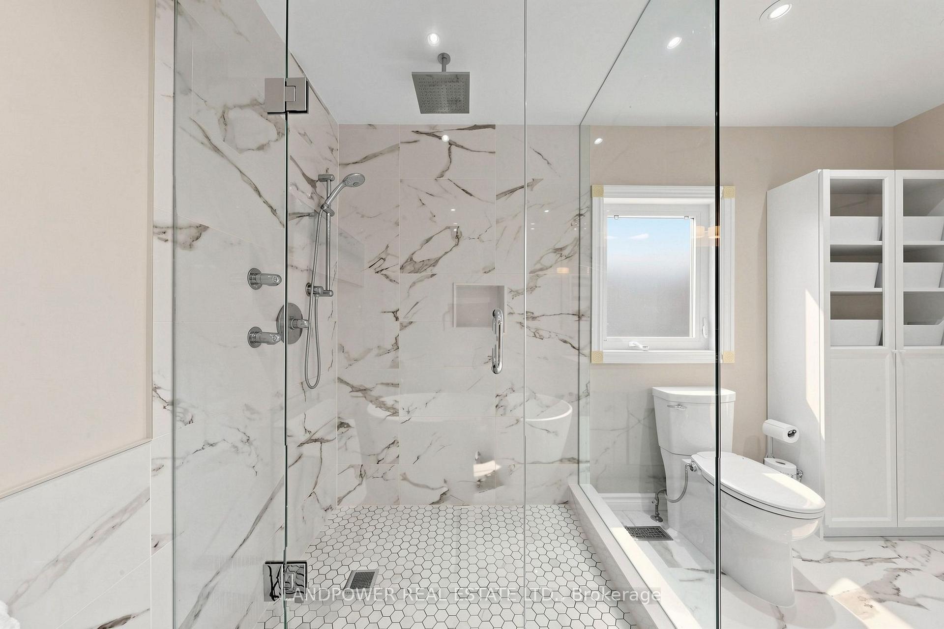 Photo 26 of 2582 Burnford Trail, Mississauga, Erin Mills — HOMEH