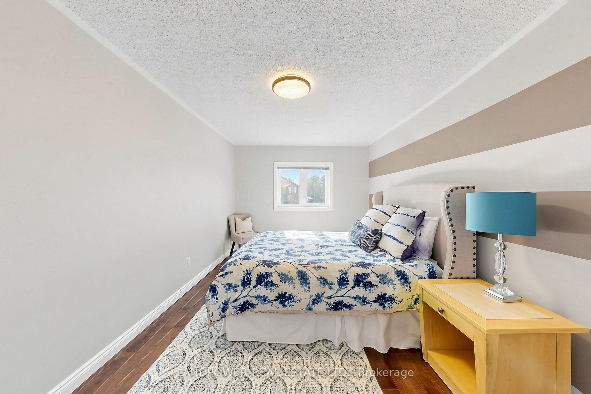 Photo 27 of 2582 Burnford Trail, Mississauga, Erin Mills — HOMEH