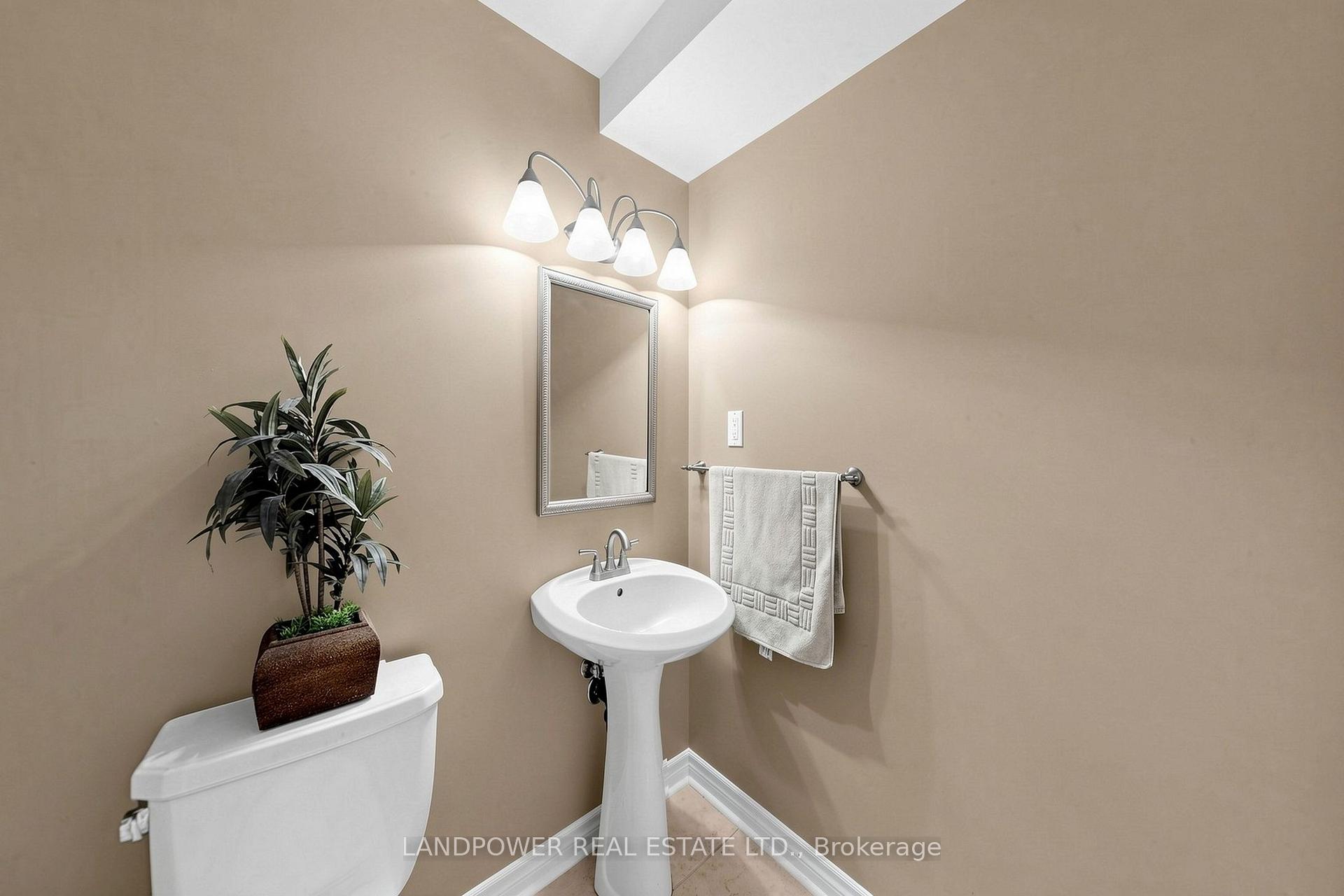 Photo 44 of 2582 Burnford Trail, Mississauga, Erin Mills — HOMEH