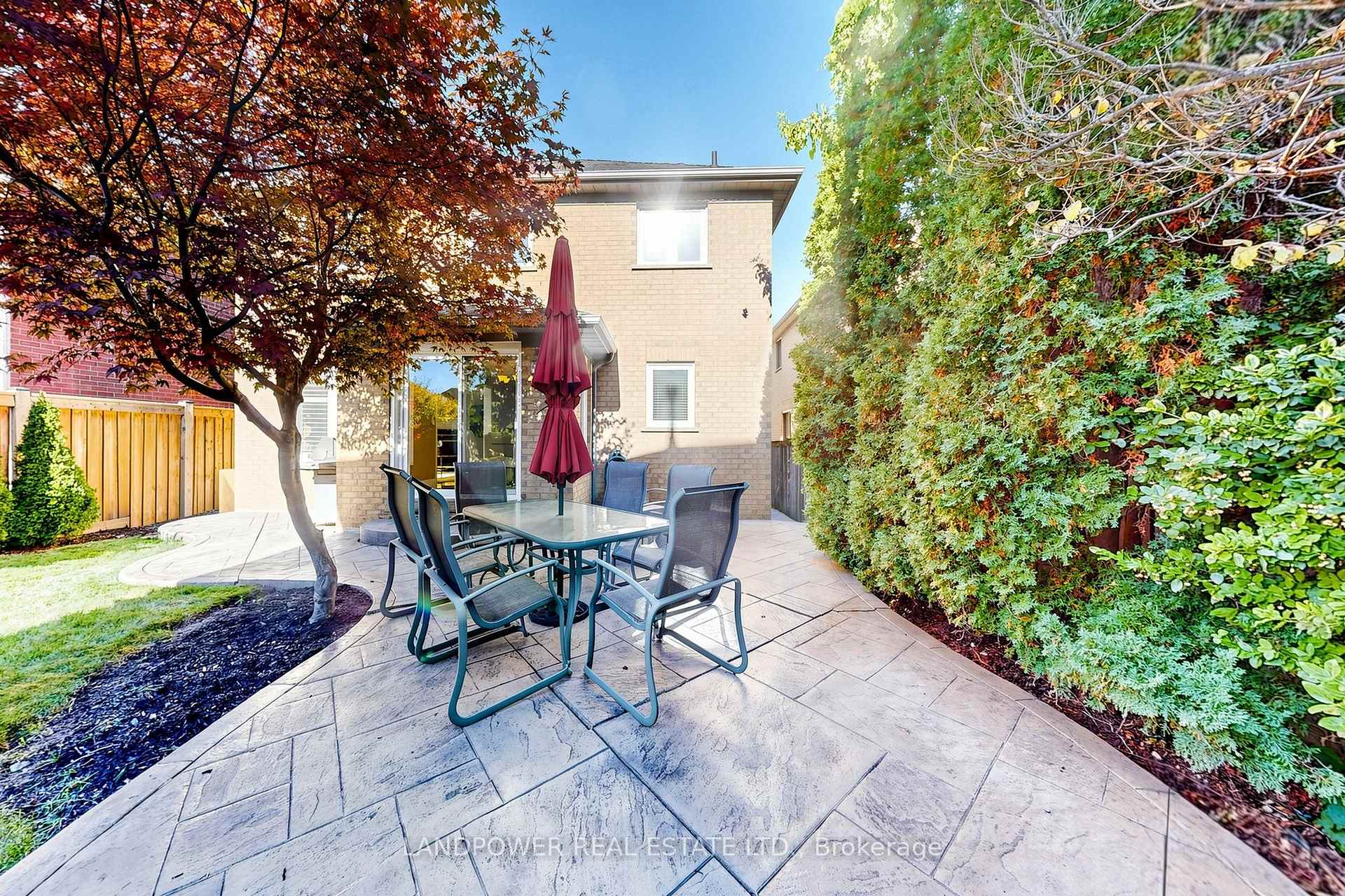 Photo 46 of 2582 Burnford Trail, Mississauga, Erin Mills — HOMEH