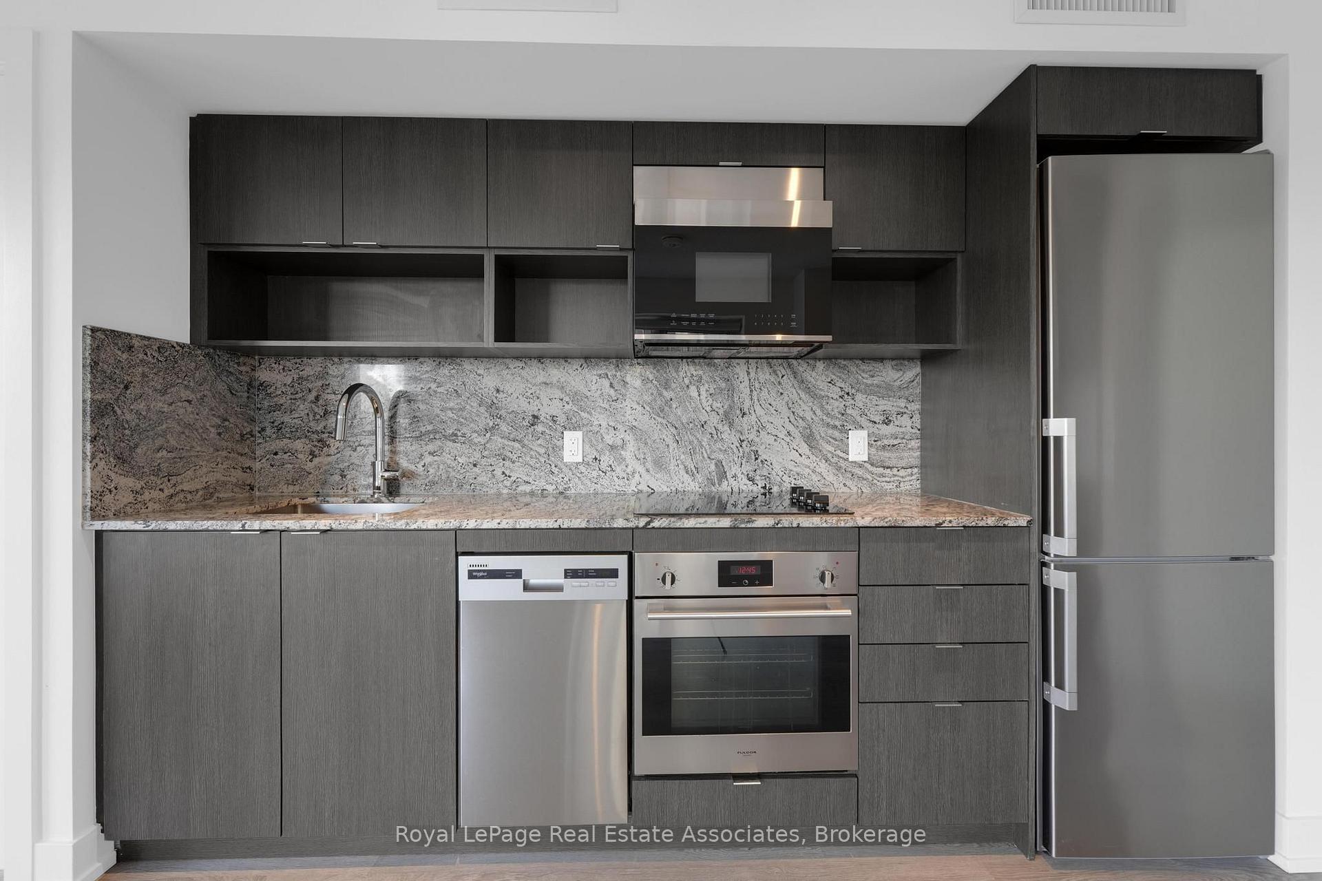 Photo 8 of Unit 1516, 9 Mabelle Avenue, Etobicoke, Islington-City Centre West — HOMEH