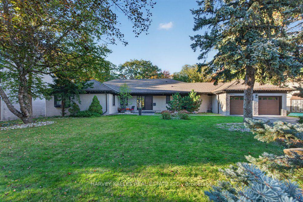 Photo 3 of 140 Sandringham Drive, North York, Lansing-Westgate — HOMEH