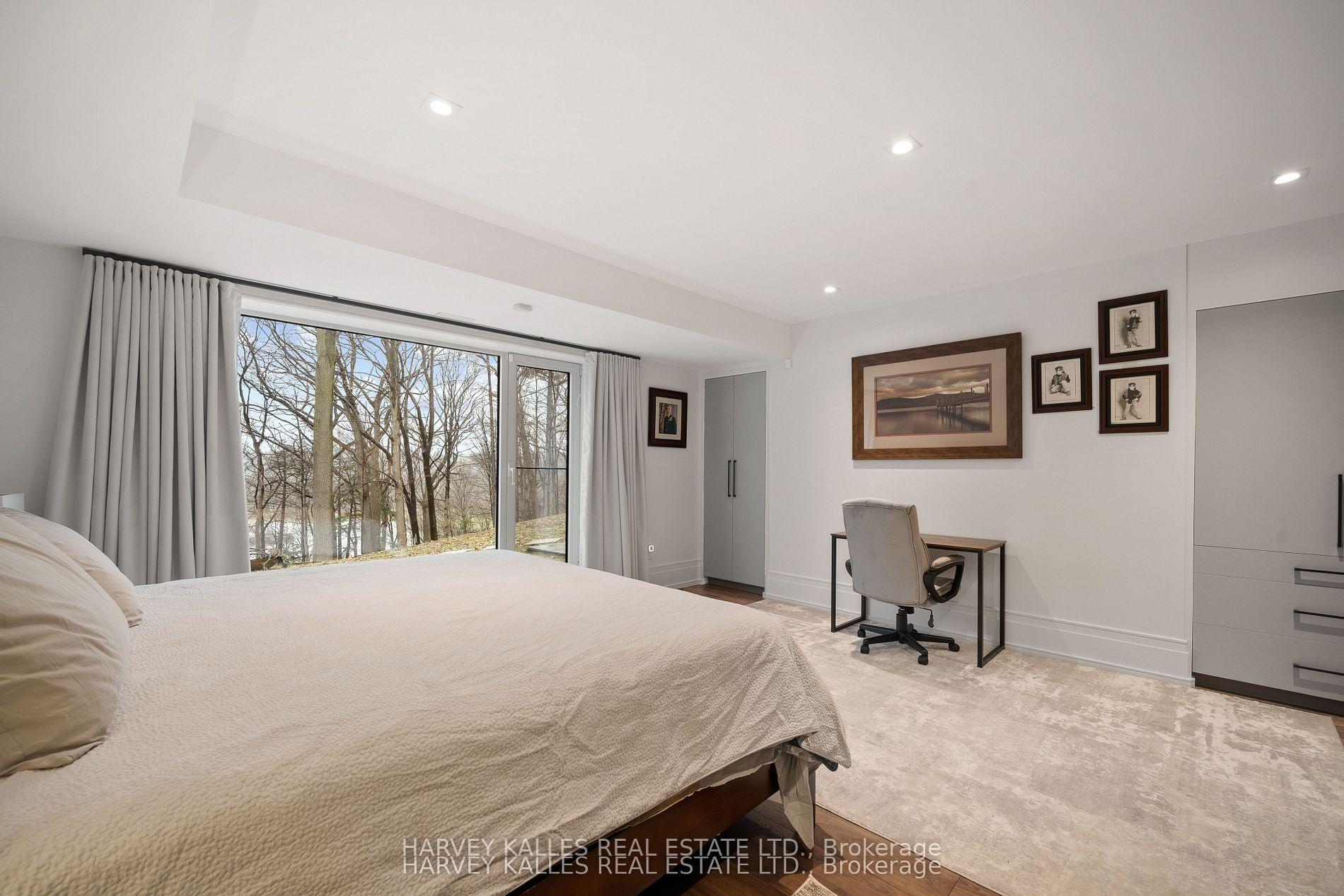 Photo 39 of 140 Sandringham Drive, North York, Lansing-Westgate — HOMEH
