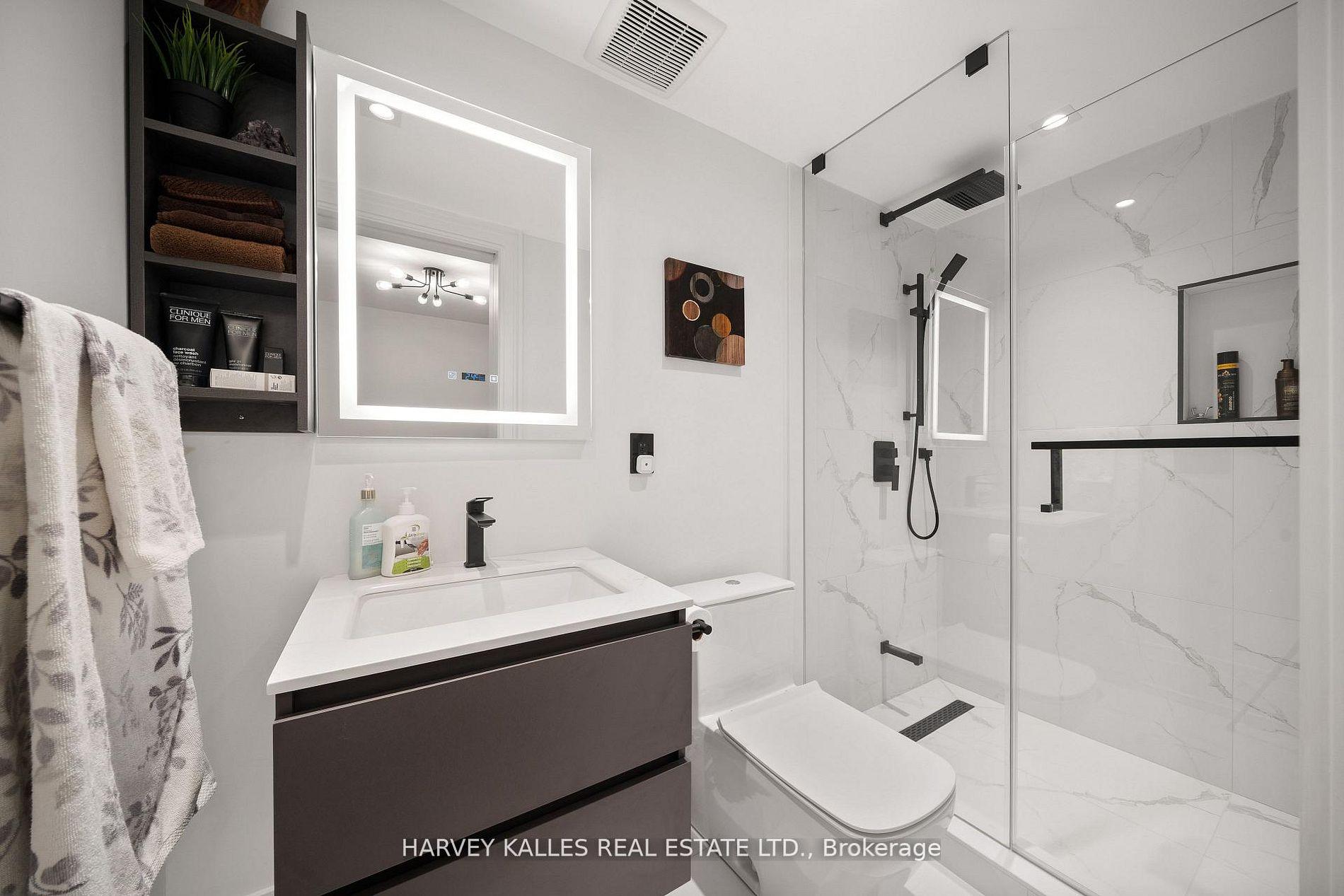 Photo 42 of 140 Sandringham Drive, North York, Lansing-Westgate — HOMEH