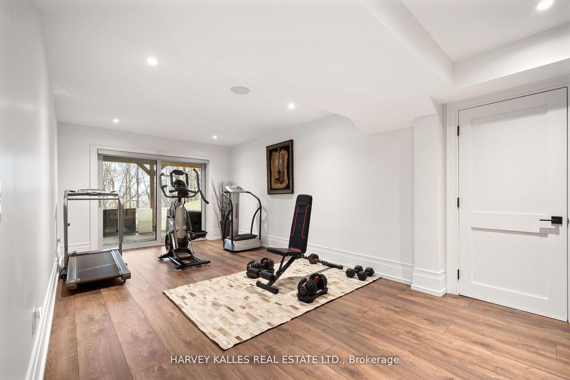 Photo 43 of 140 Sandringham Drive, North York, Lansing-Westgate — HOMEH