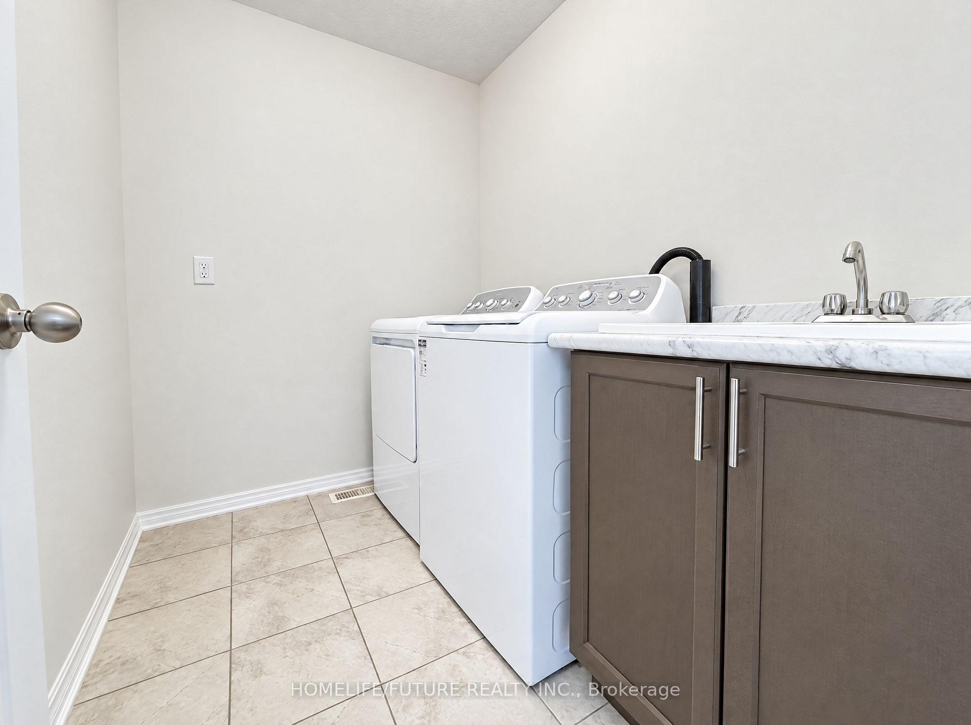 Photo 13 of Unit Main & 2nd, 81 Hurst Drive, Ajax, Northwest Ajax — HOMEH