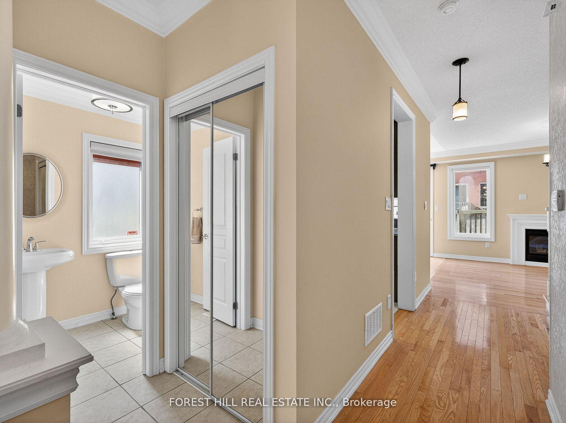 Photo 7 of 12 Stookes Crescent, Richmond Hill, Jefferson — HOMEH