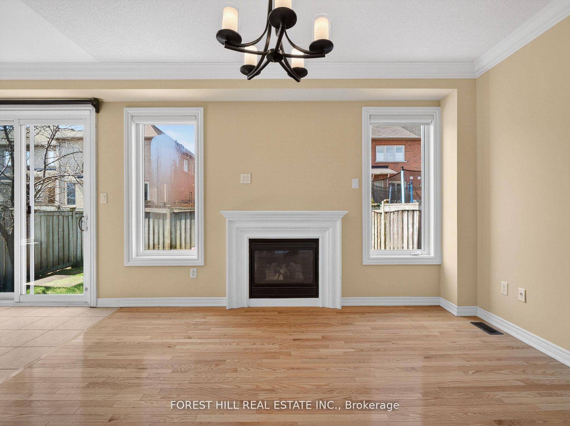 Photo 12 of 12 Stookes Crescent, Richmond Hill, Jefferson — HOMEH