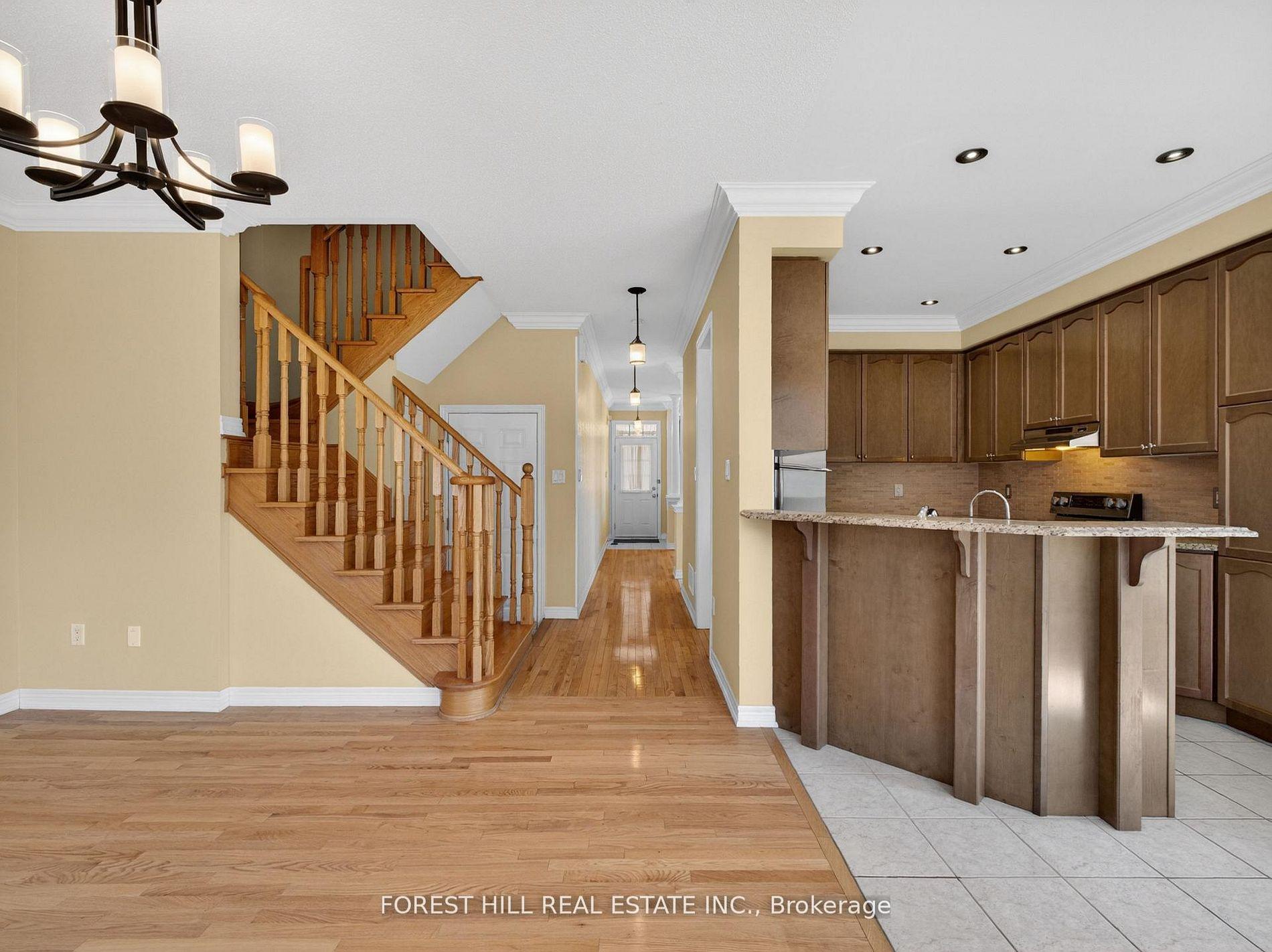 Photo 15 of 12 Stookes Crescent, Richmond Hill, Jefferson — HOMEH