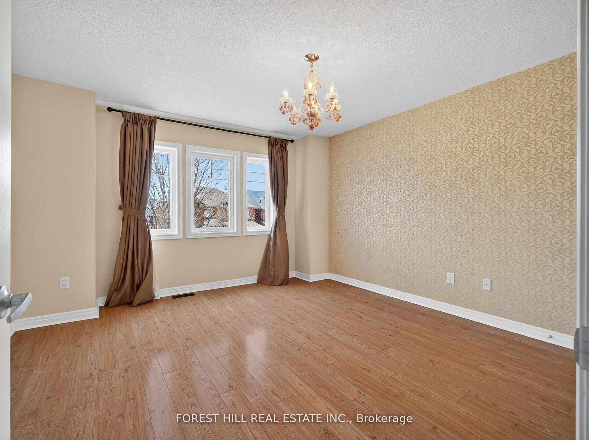 Photo 30 of 12 Stookes Crescent, Richmond Hill, Jefferson — HOMEH