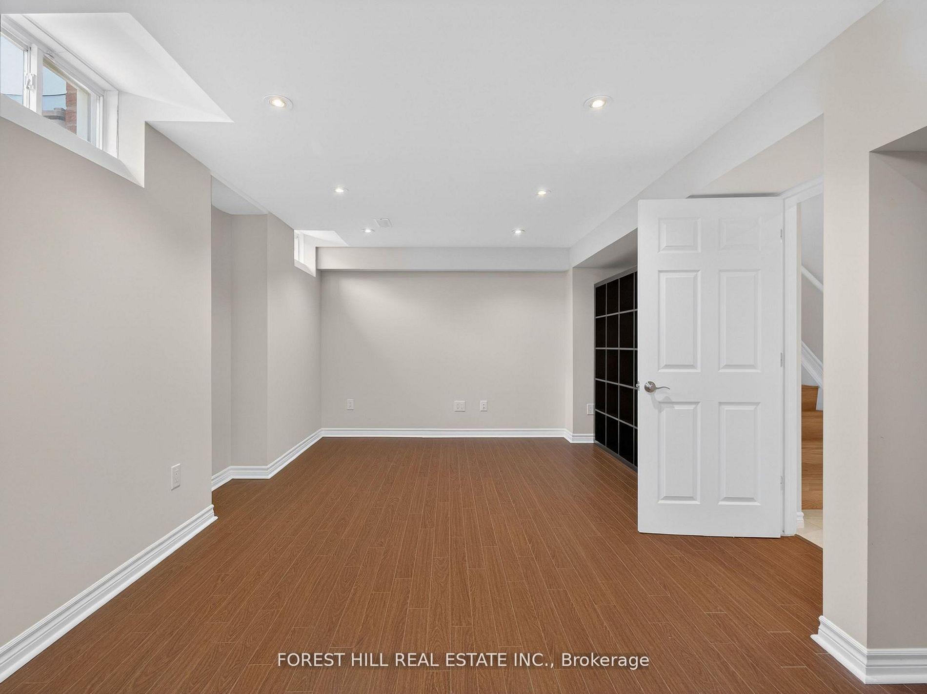 Photo 35 of 12 Stookes Crescent, Richmond Hill, Jefferson — HOMEH