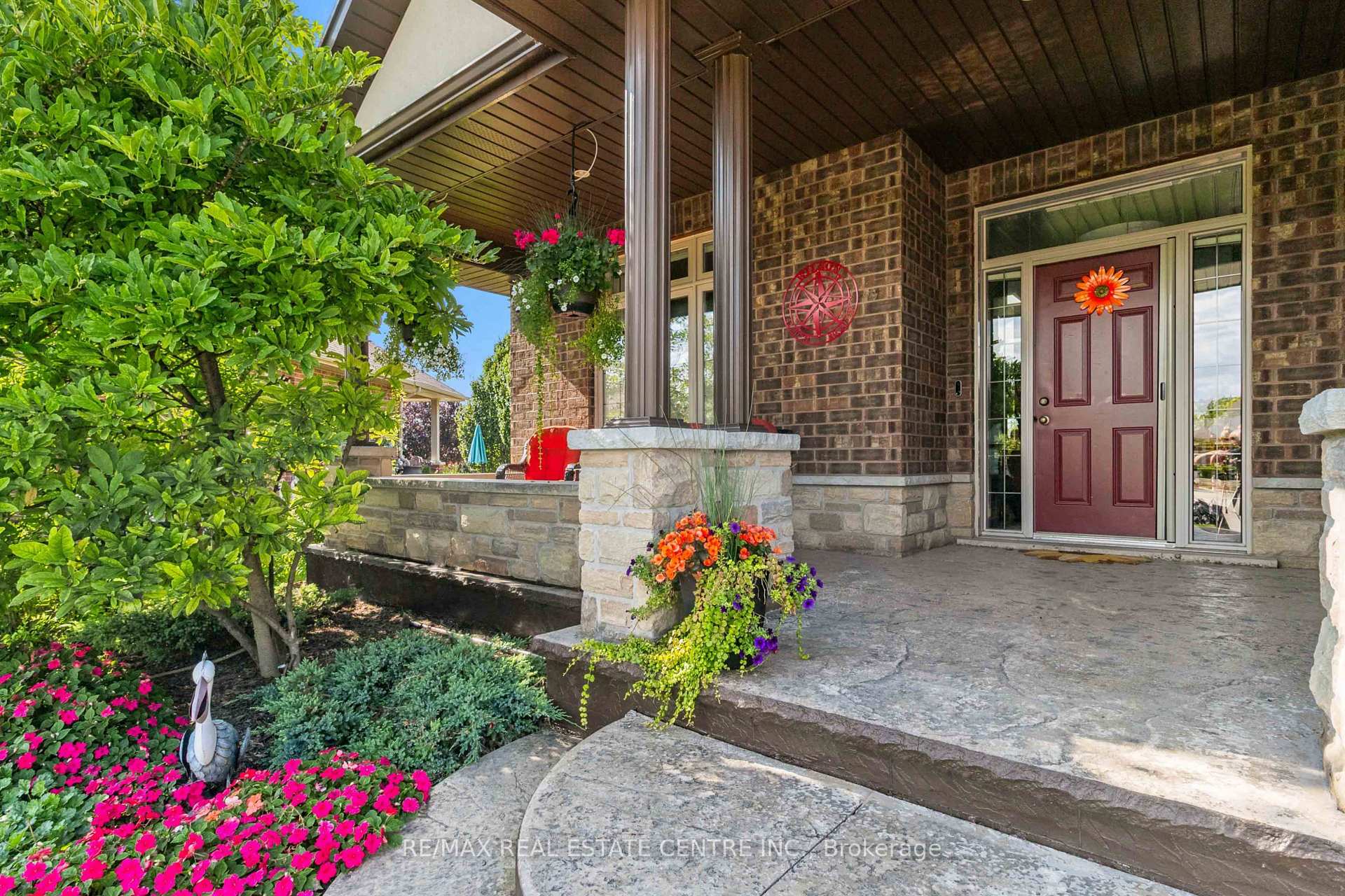 Photo 4 of 99 Magnolia Drive, Norfolk, Port Dover — HOMEH