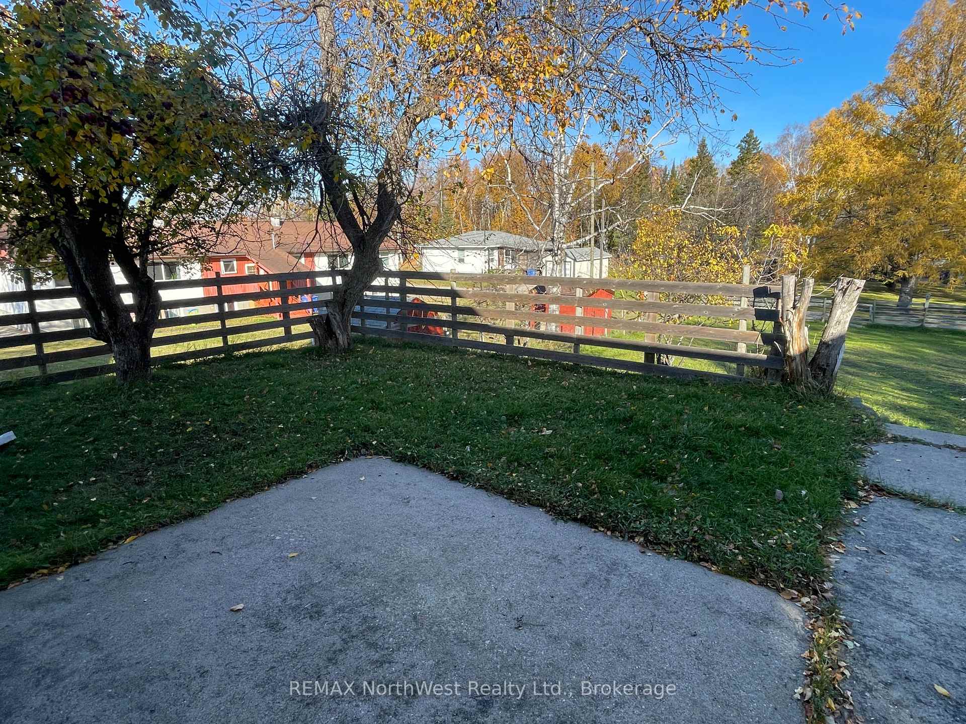 Photo 3 of 53 Davis Street, Dryden, Riverview — HOMEH