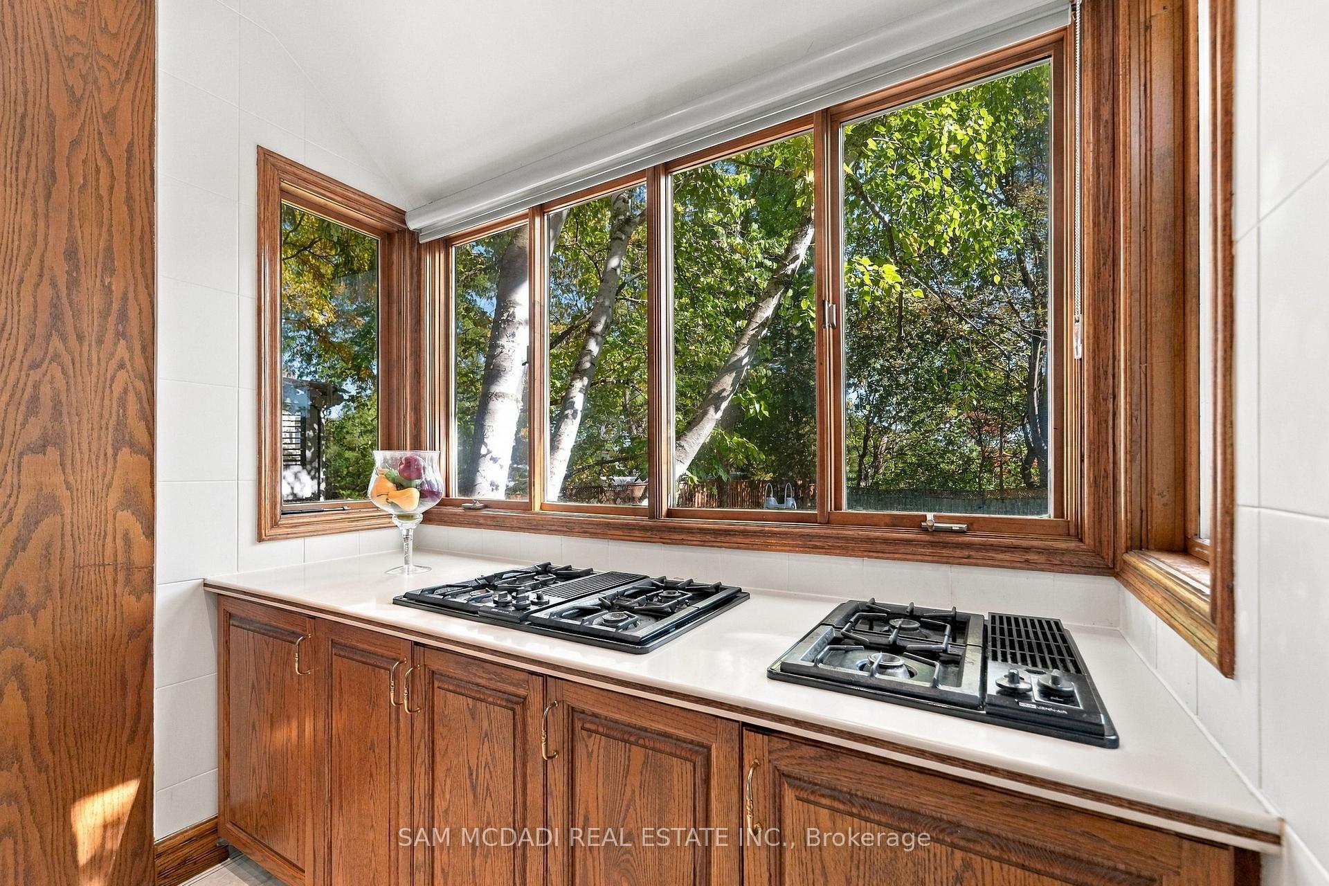 Photo 17 of 2480 Mississauga Road, Mississauga, Sheridan — HOMEH
