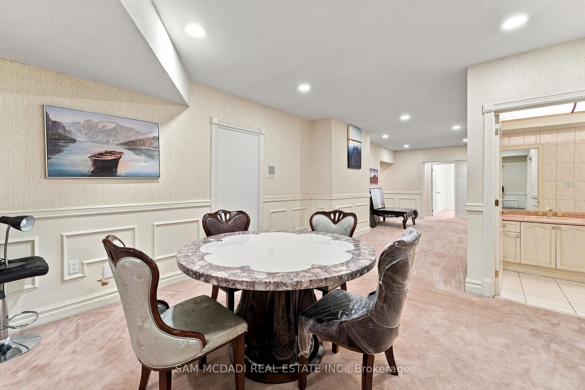 Photo 39 of 2480 Mississauga Road, Mississauga, Sheridan — HOMEH