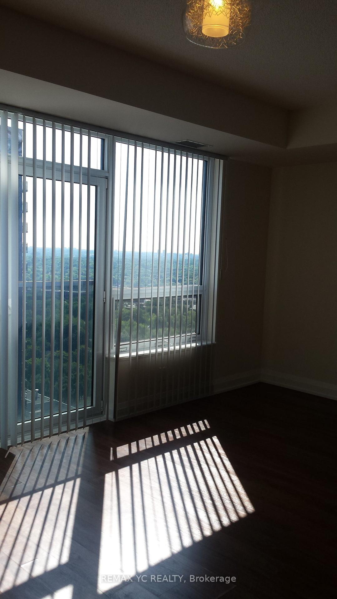 Photo 2 of Unit 2024, 5 Sheppard Avenue E, North York, Willowdale East — HOMEH