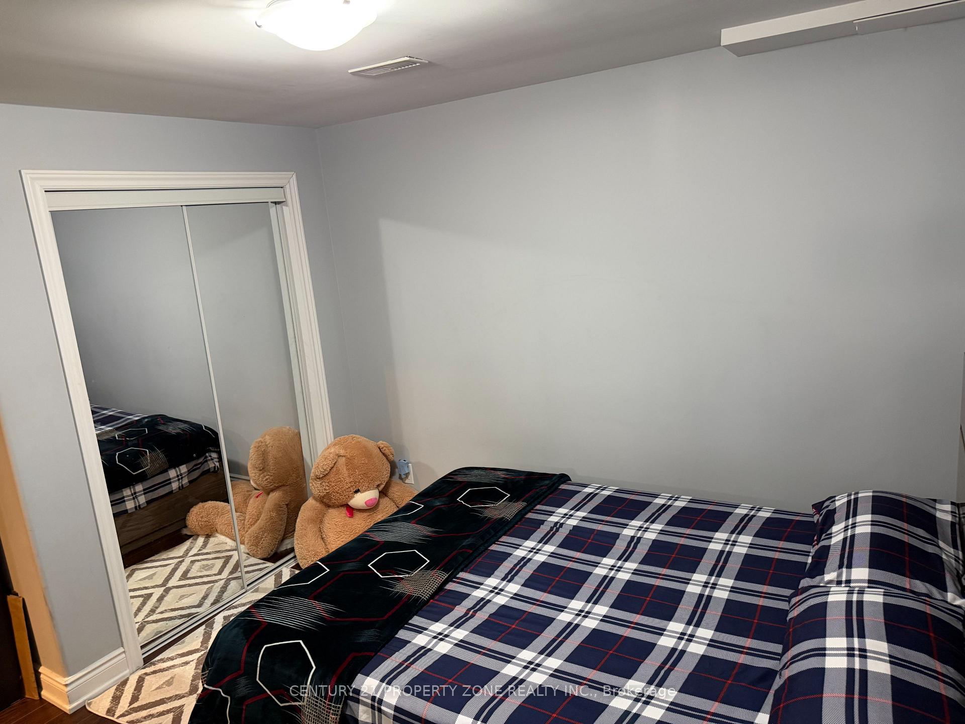 Photo 10 of Unit Bsmt, 7330 Saint Barbara Boulevard, Mississauga, Meadowvale Village — HOMEH