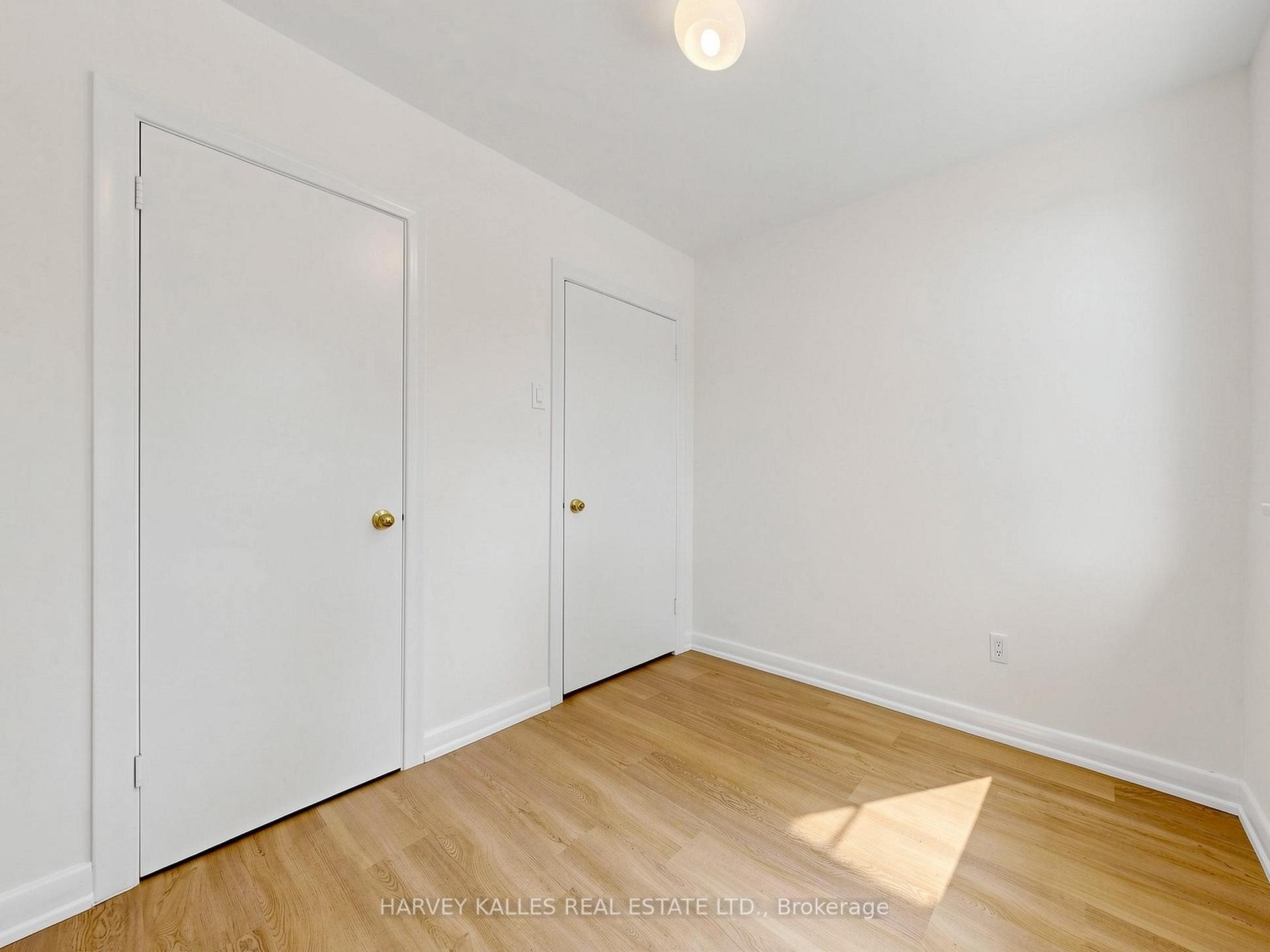 Photo 19 of 87 Combe Avenue, North York, Bathurst Manor — HOMEH