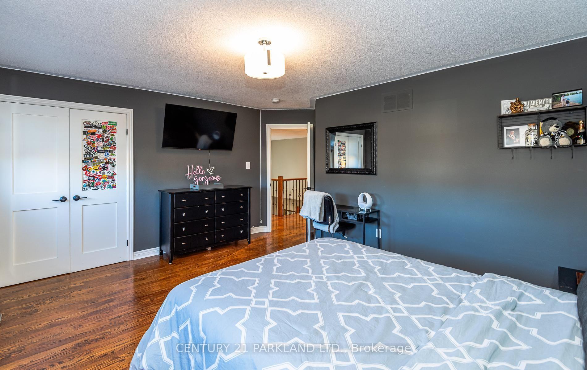 Photo 32 of 164 Carlyle Crescent, Aurora, Aurora Highlands — HOMEH