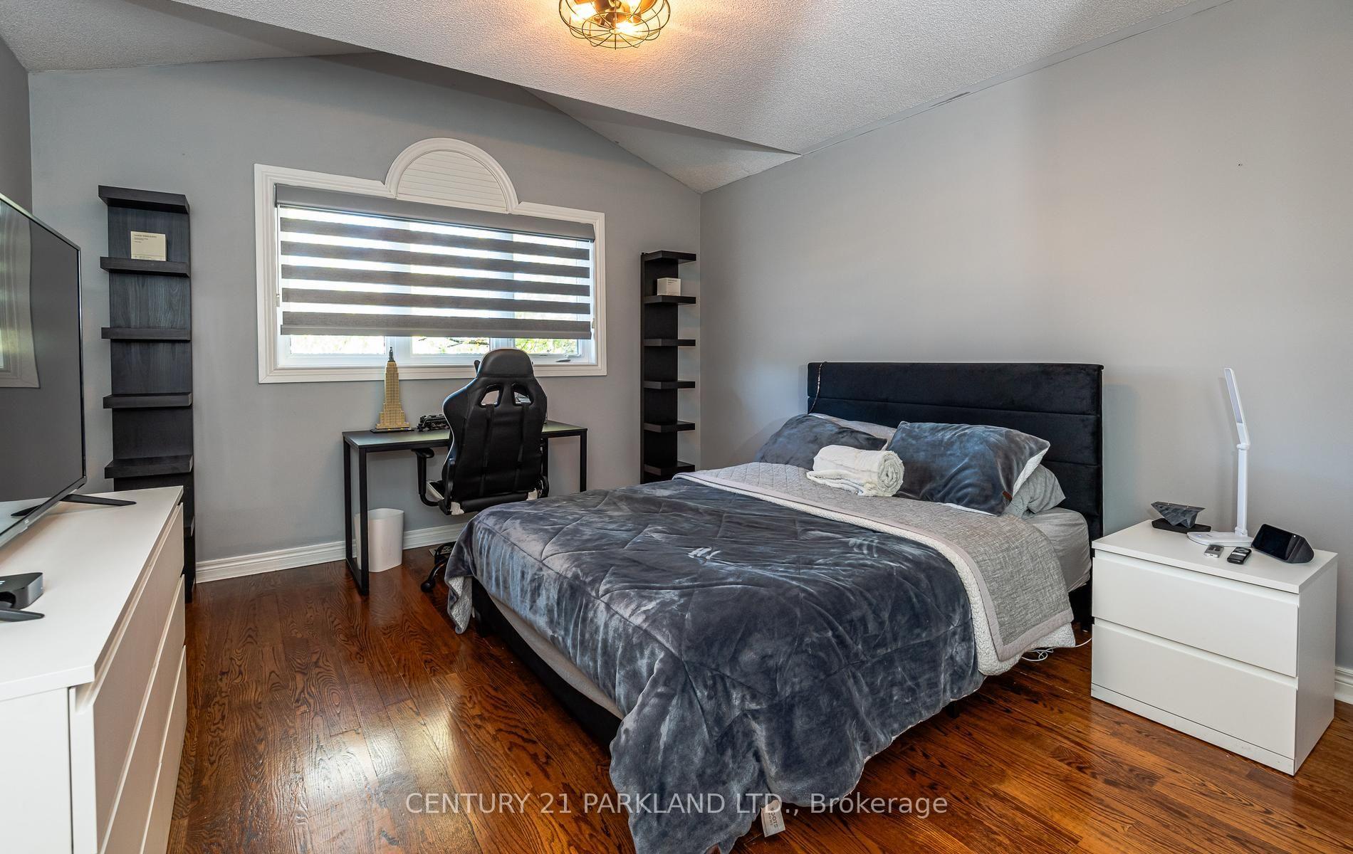 Photo 34 of 164 Carlyle Crescent, Aurora, Aurora Highlands — HOMEH