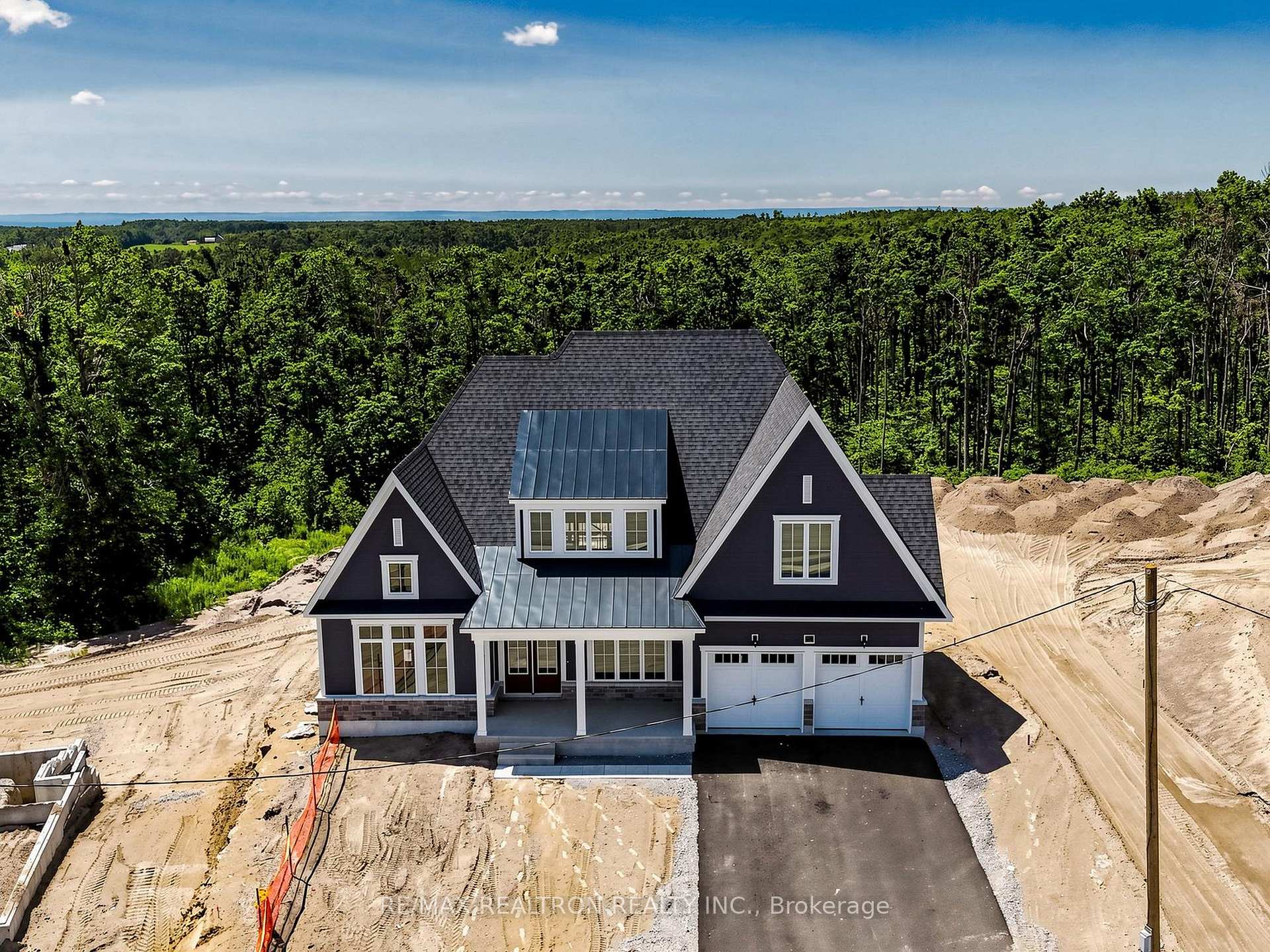 Photo 1 of 76 Eagles Rest Estates Drive, Oro-Medonte, Rural Oro-Medonte — HOMEH